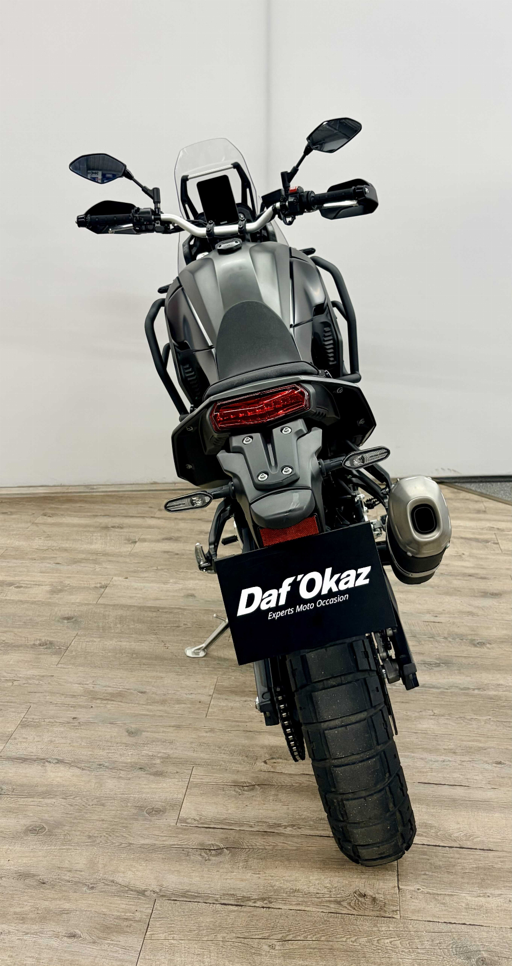 Yamaha XTZ 700 Ténéré 2023 vue arrière