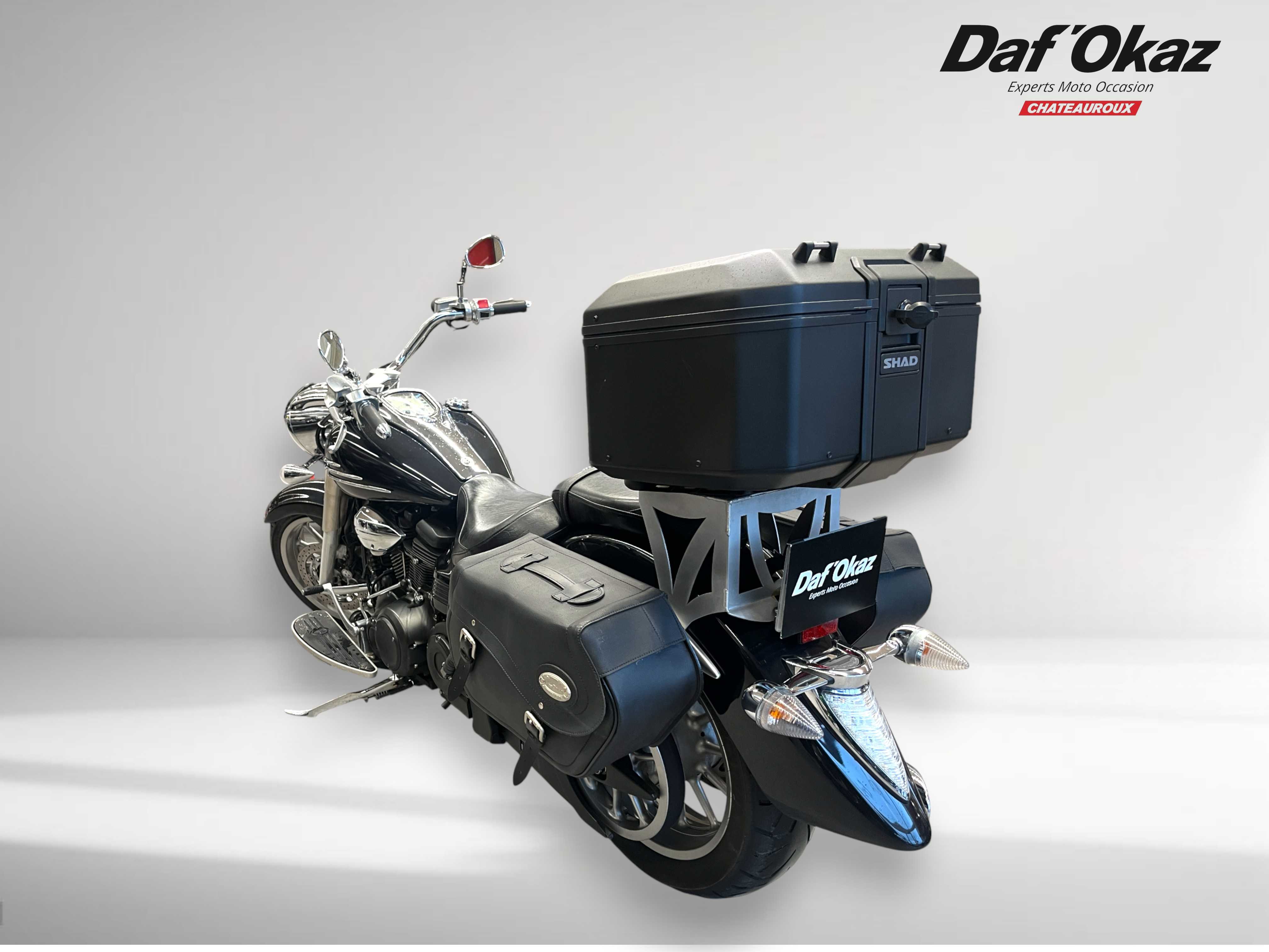 Yamaha XV 1900 A Midnight Star 2008 HD vue gauche