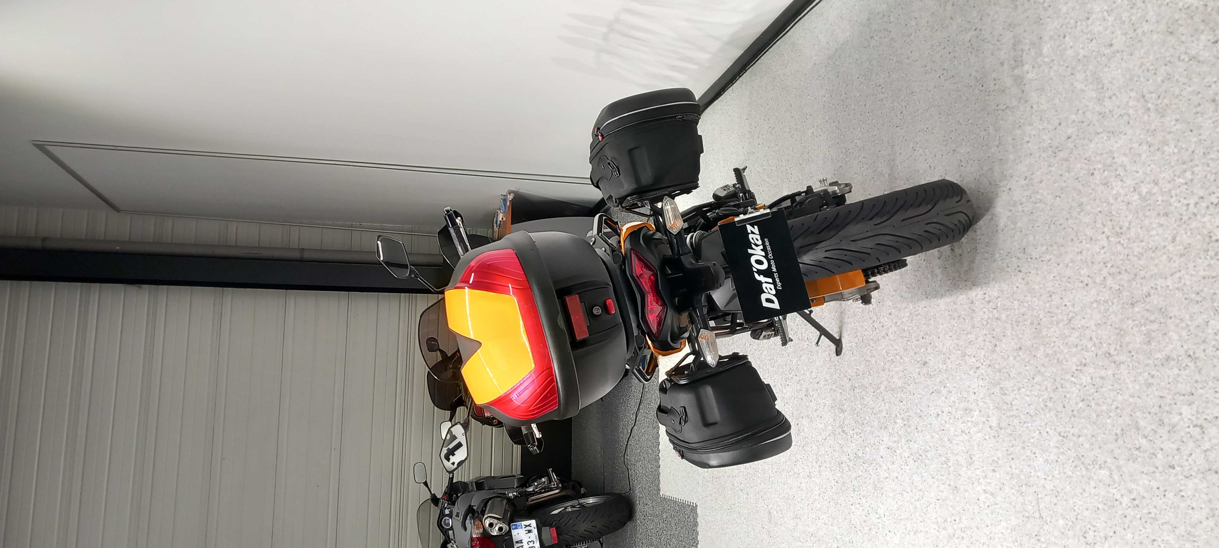 Kawasaki KLE 650 Versys ABS 2021 HD vue arrière