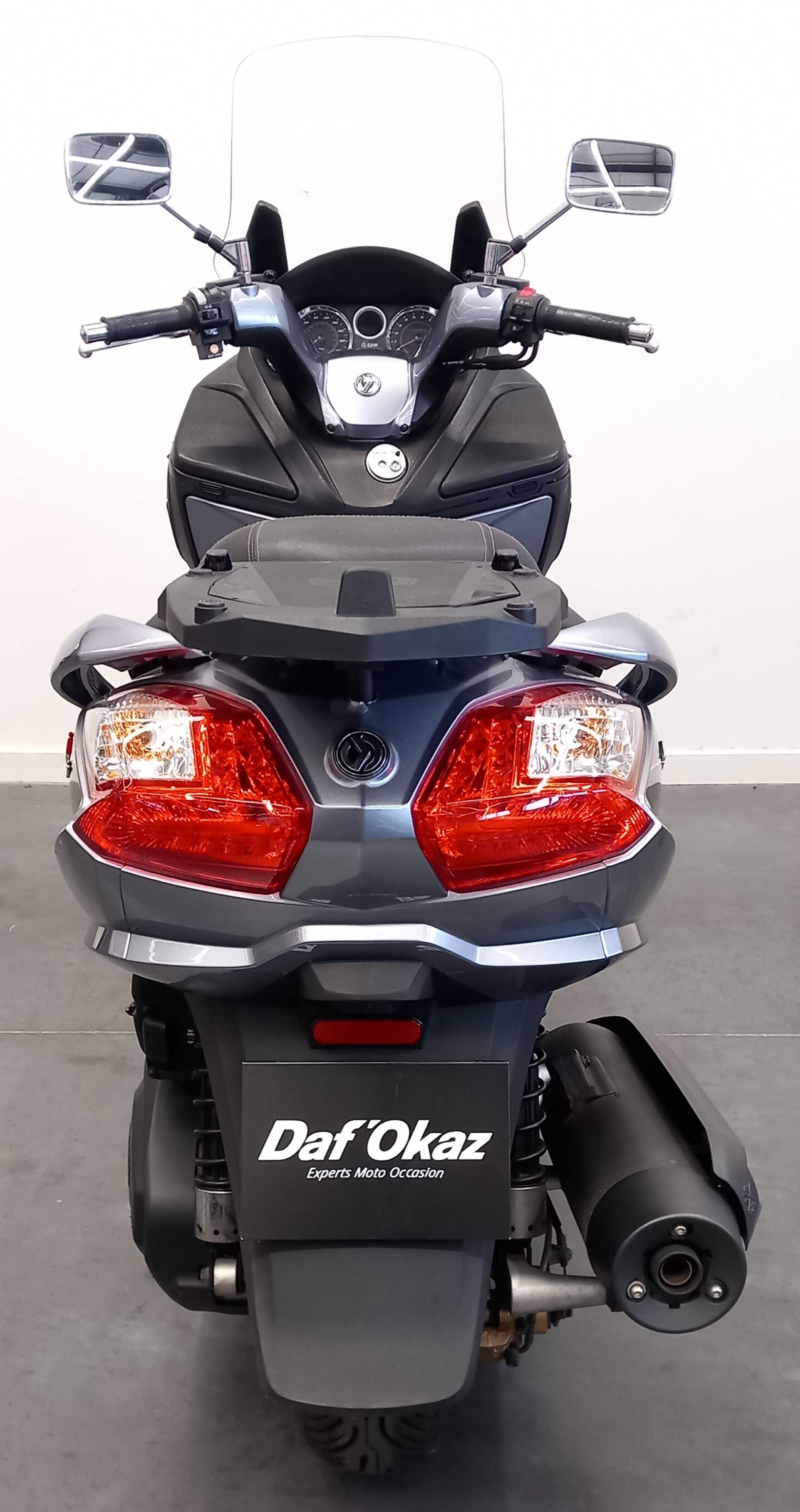 Sym MAXSYM 2014 HD vue arrière