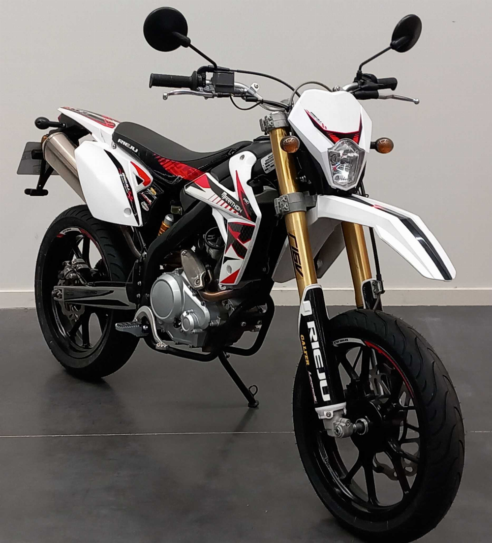 RIEJU 125 2021 vue 3/4 droite