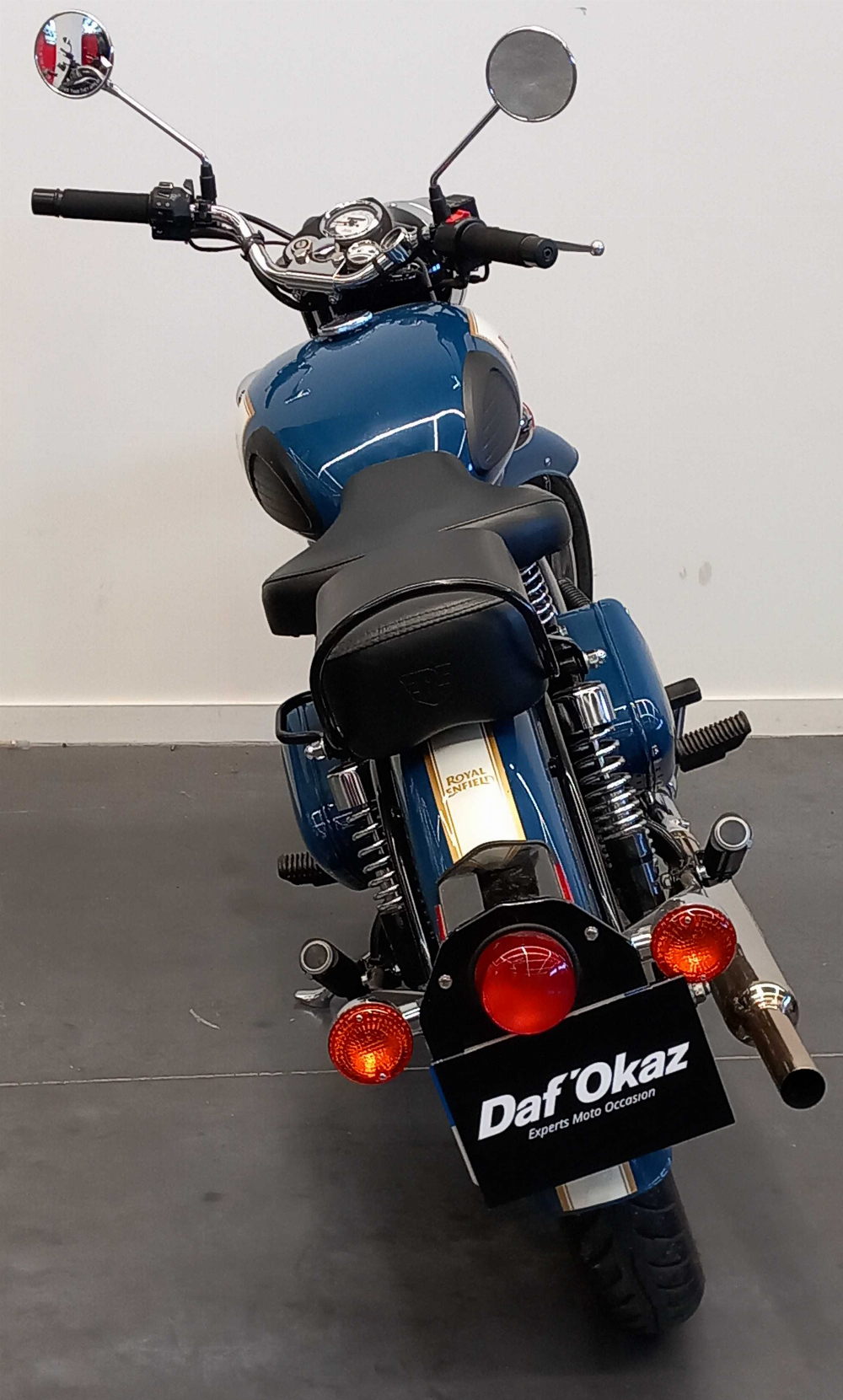 Royal Enfield BULLET CLASSIC EFI 2017 vue arrière