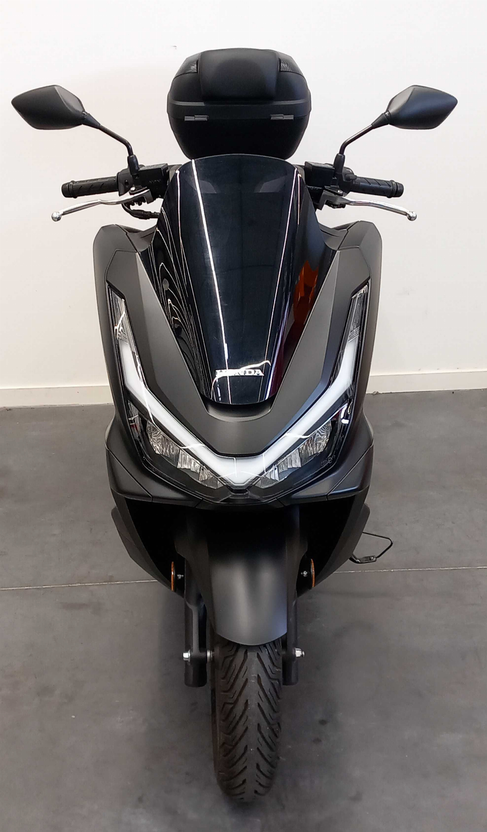 Honda PCX 125 DELUXE 2025 vue avant