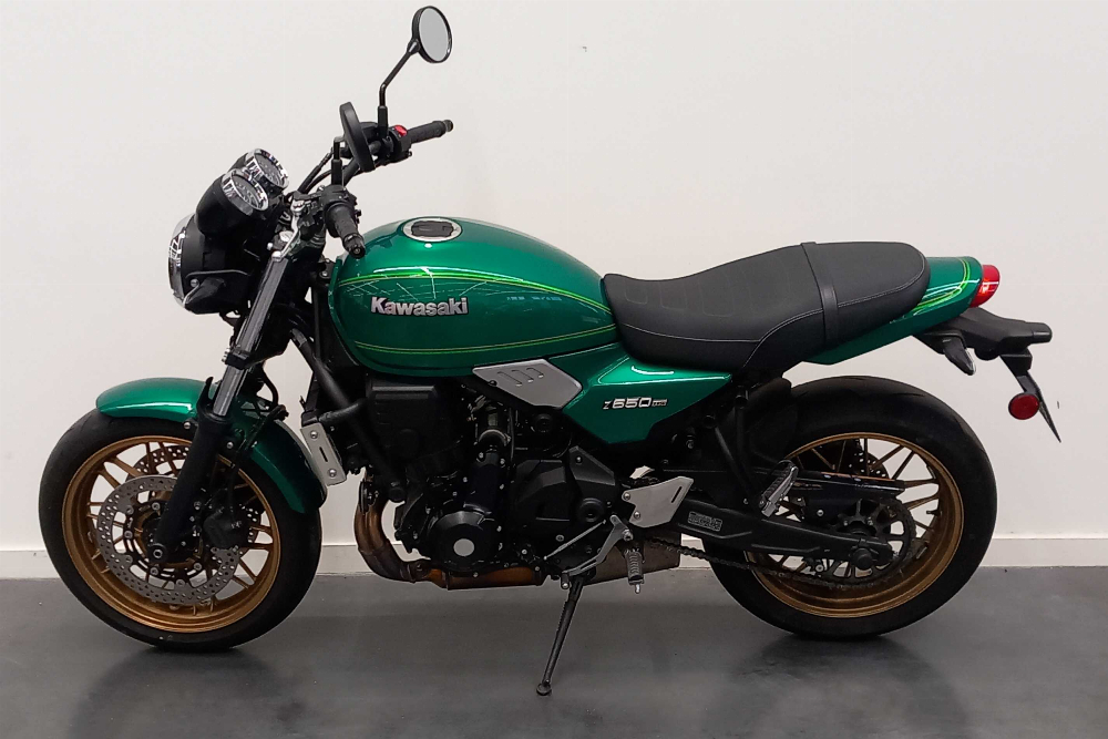 Kawasaki Z 650 RS 2022 vue gauche