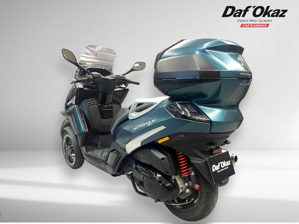 Peugeot METROPOLIS SW 2023 vue gauche