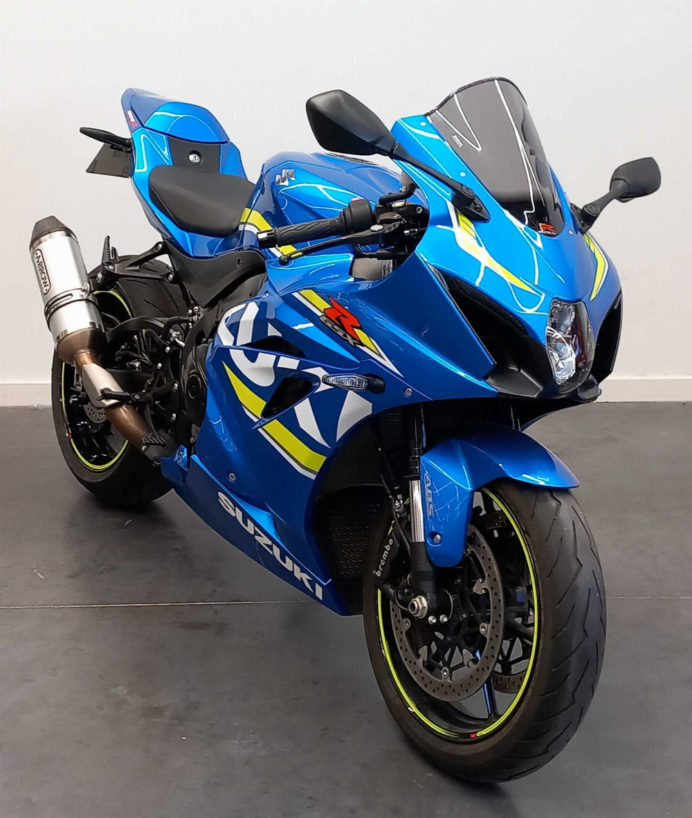 Suzuki GSX-R 1000 2017 vue 3/4 droite
