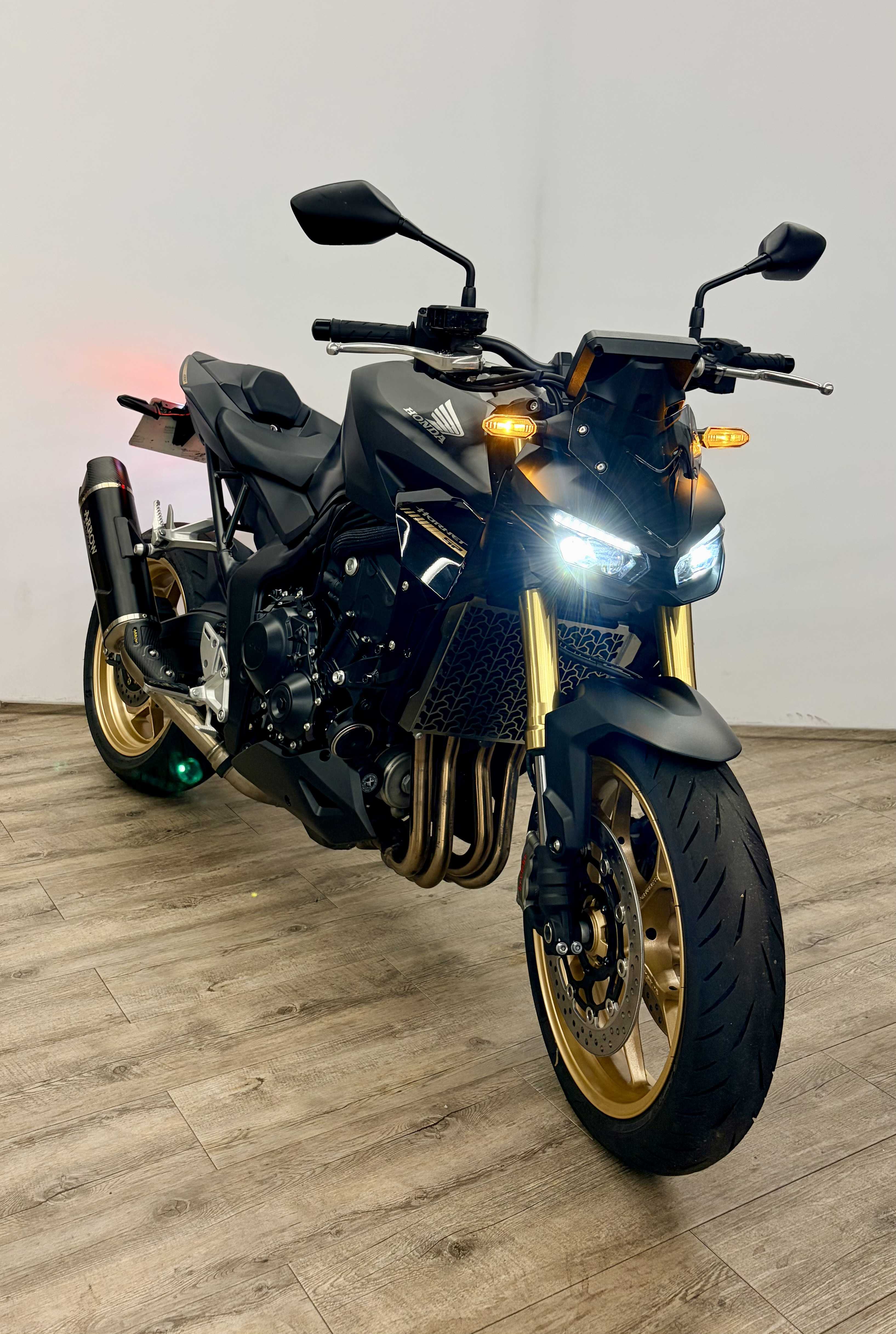 Honda CB 1000 SP2 ABS CB Hornet SP2 A 2025 HD vue 3/4 droite