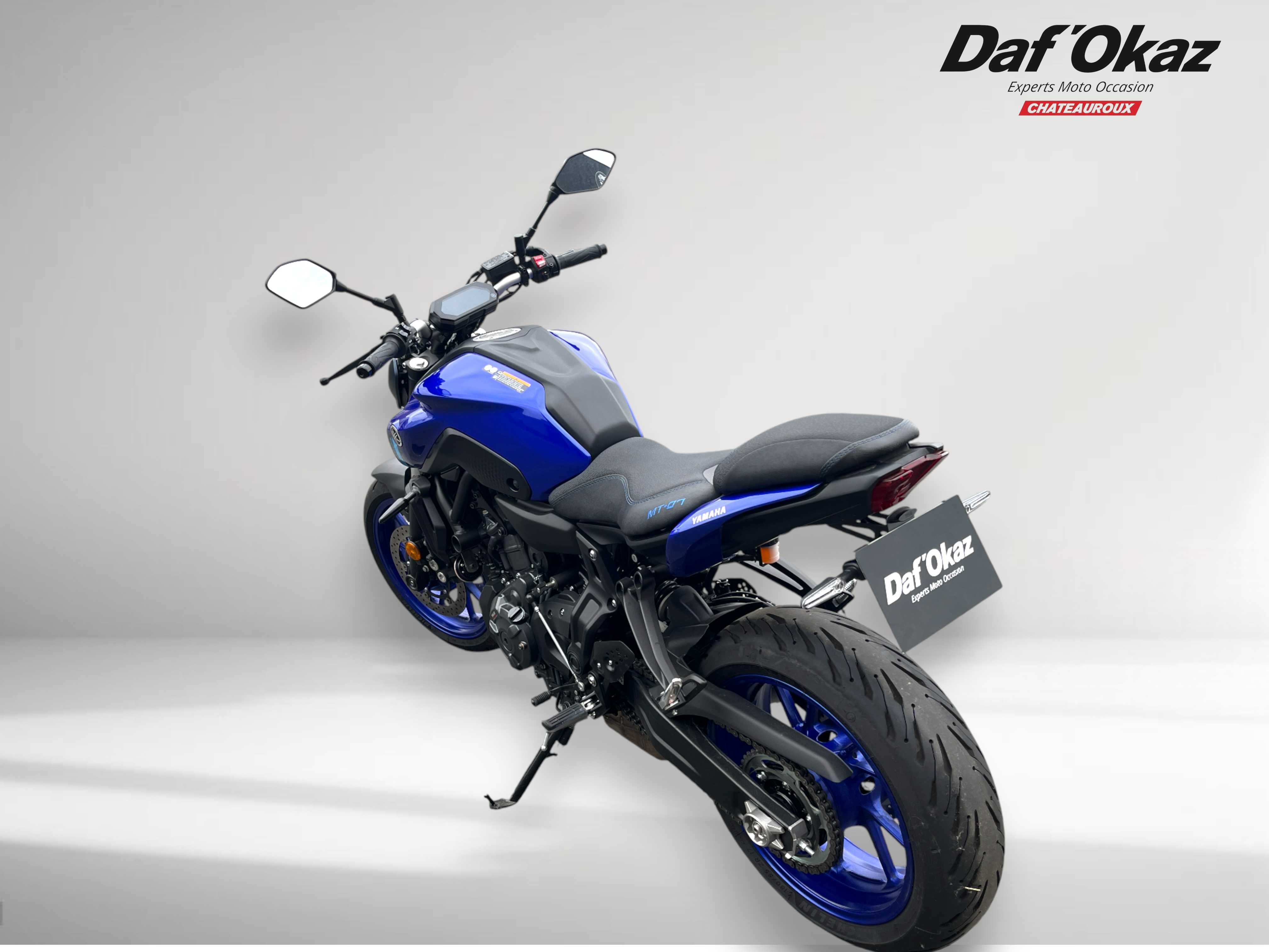 Yamaha MT-07 700 A2 2023 HD vue gauche