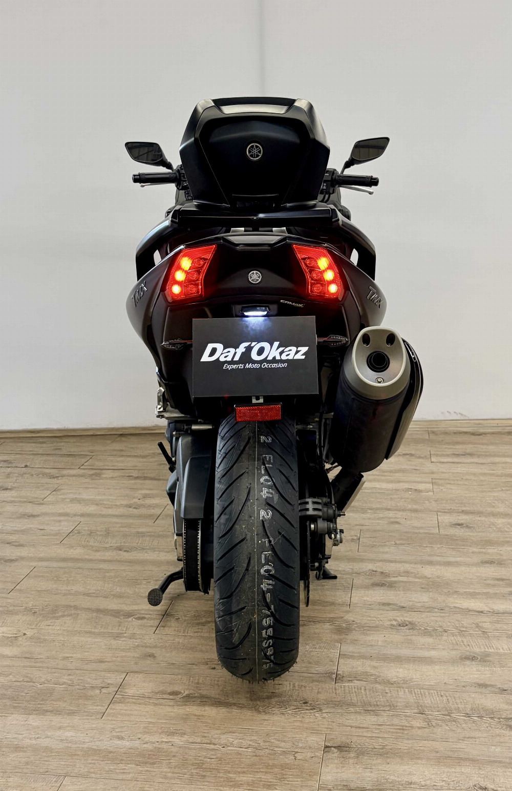 Yamaha XP 530 T-Max DX 2017 vue arrière