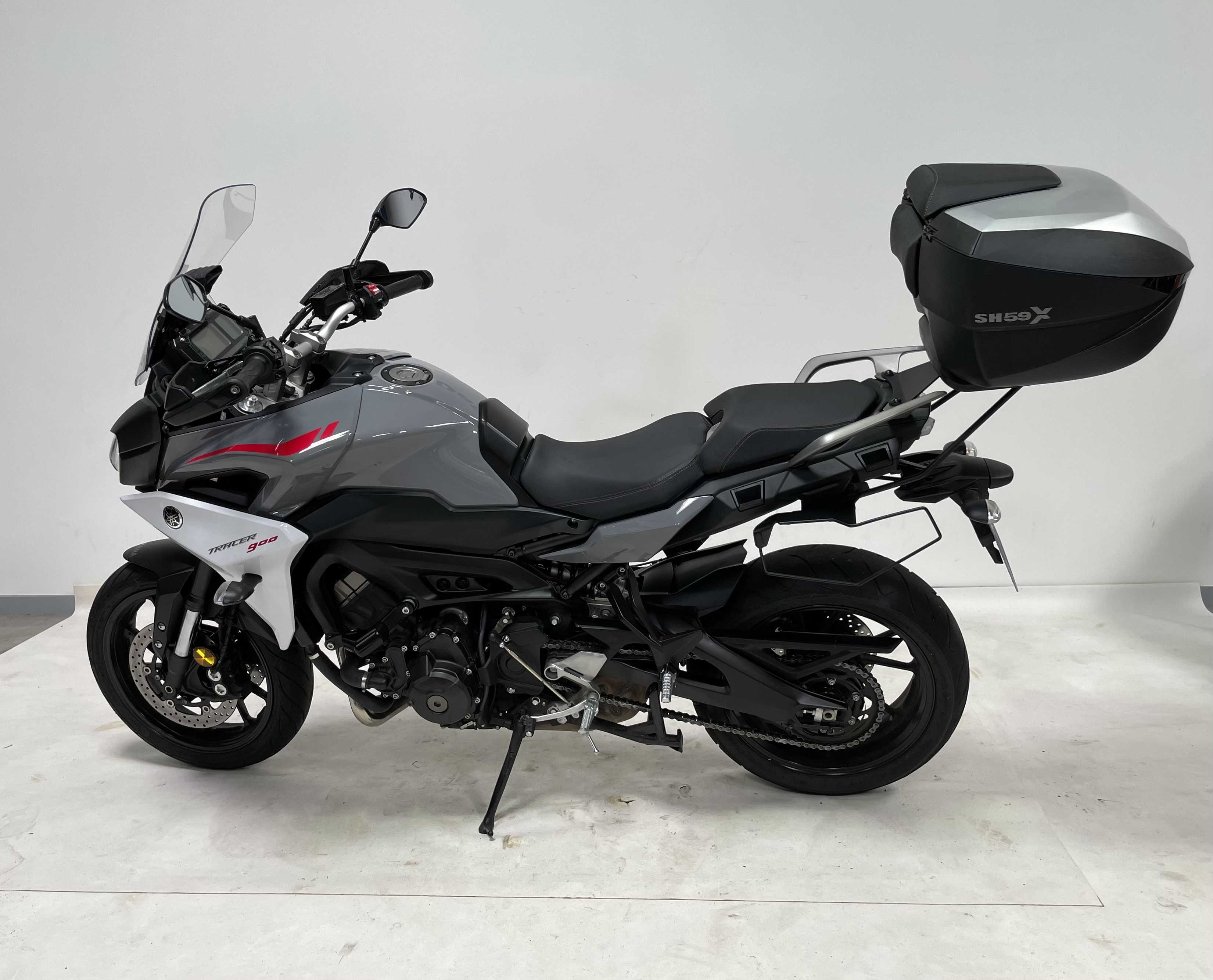 Yamaha Tracer 900 (MTT850) 2018 HD vue gauche