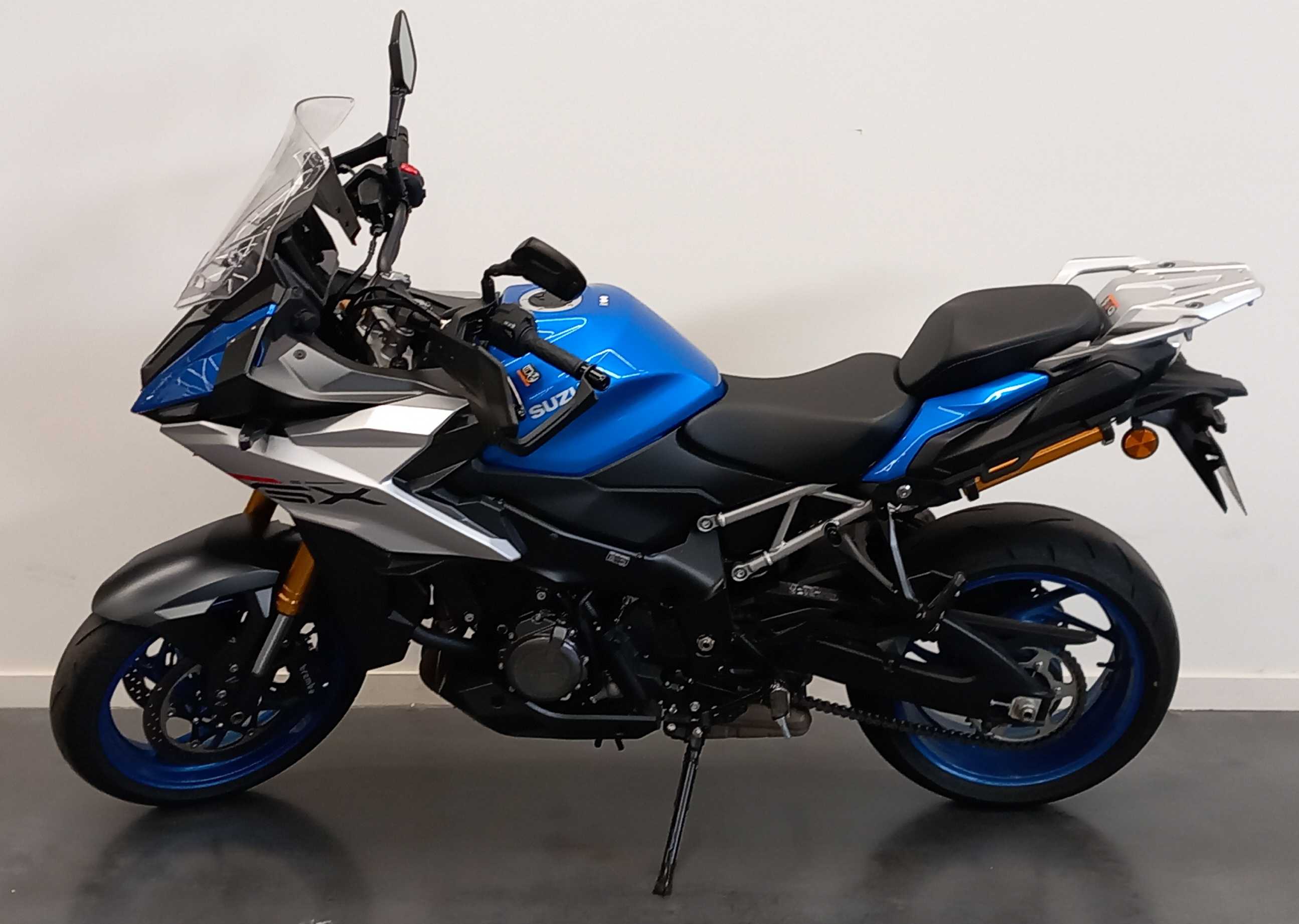 Suzuki GSX-S 1000 GX 2024 HD vue gauche