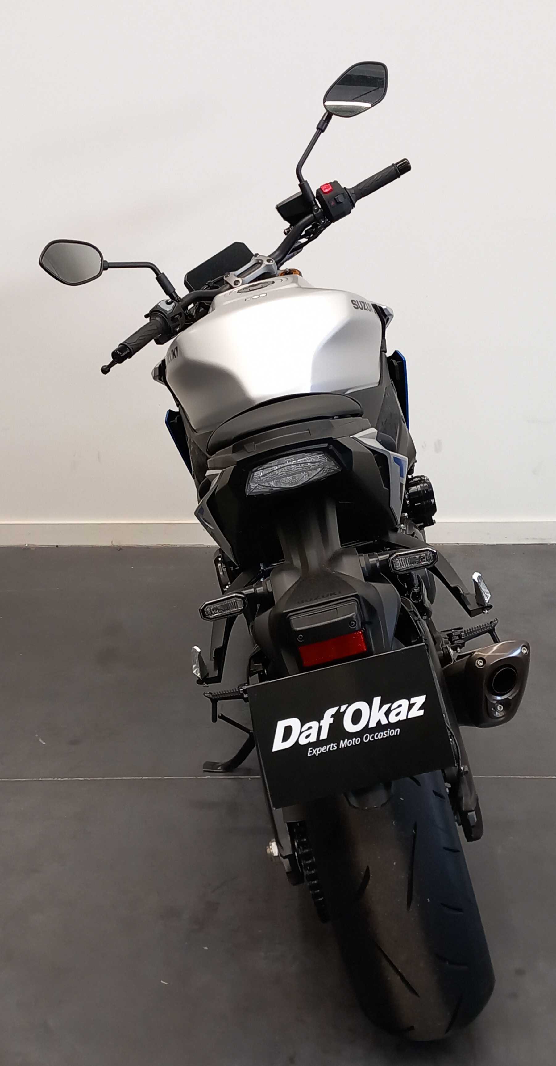 Suzuki GSX-S 1000 2025 HD vue arrière