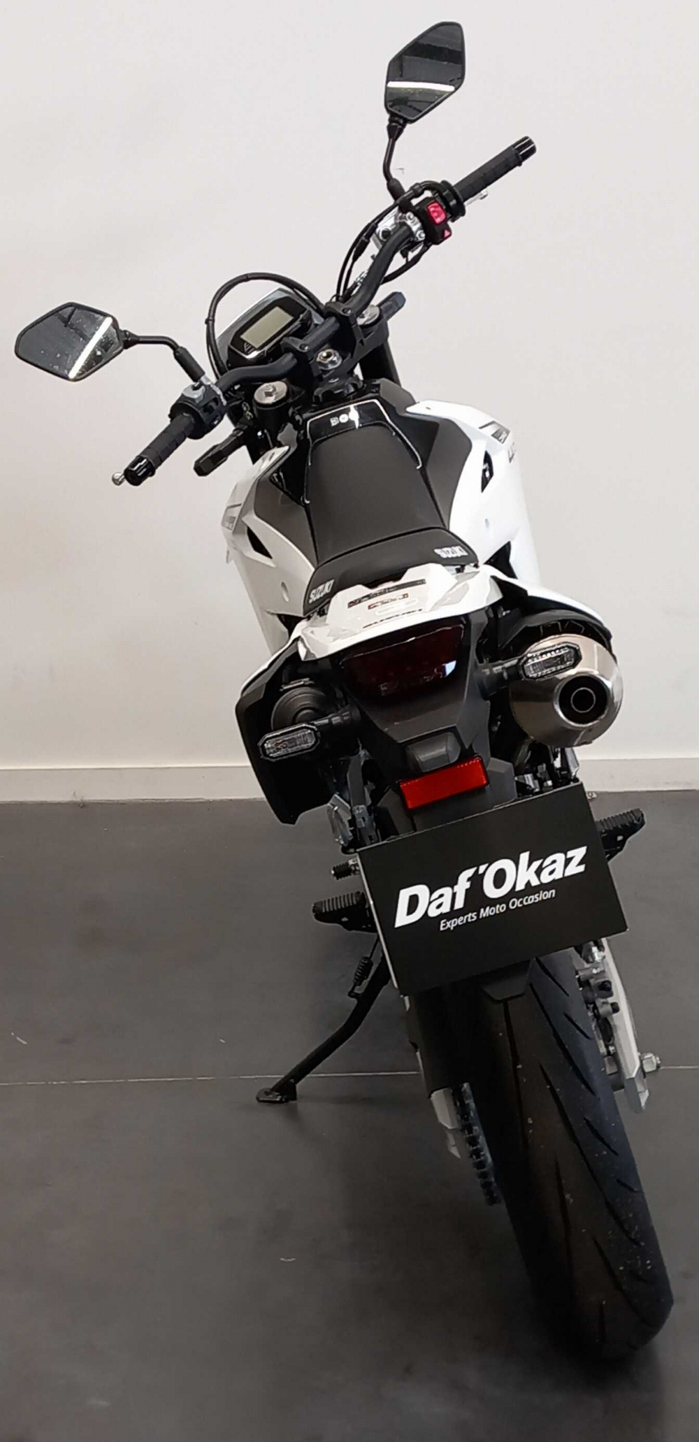 Suzuki DR-Z 400 2025 vue arrière