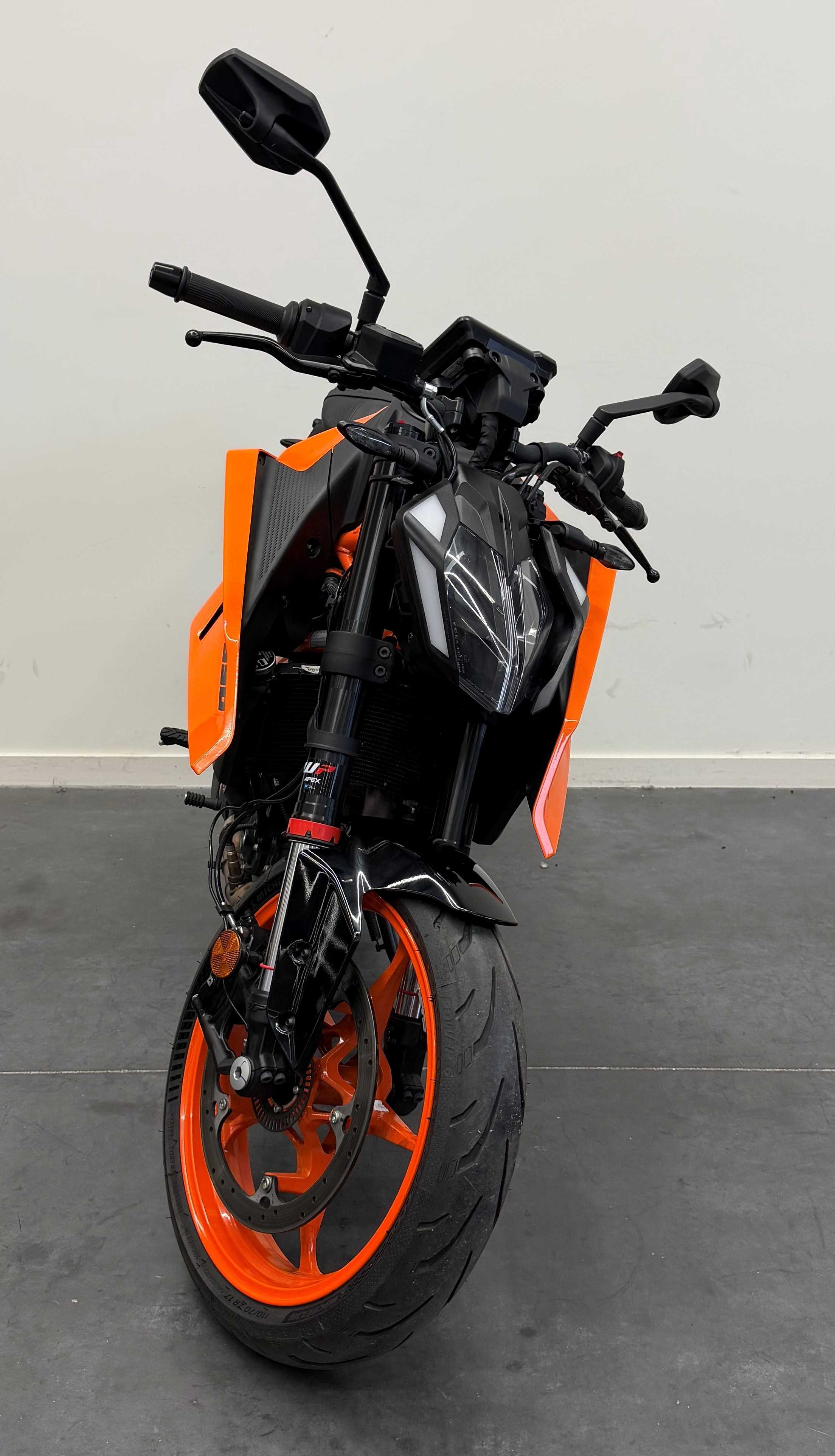 KTM 390 DUKE 2025 HD vue avant