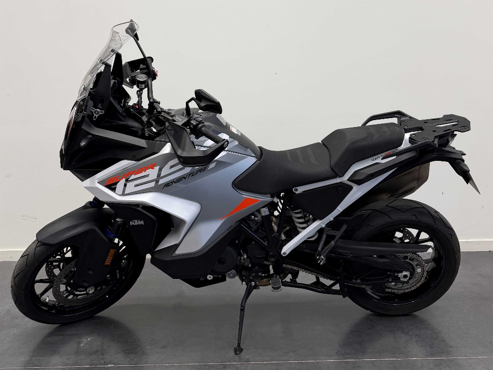 KTM 1290 SUPER ADVENTURE S 2025 vue gauche
