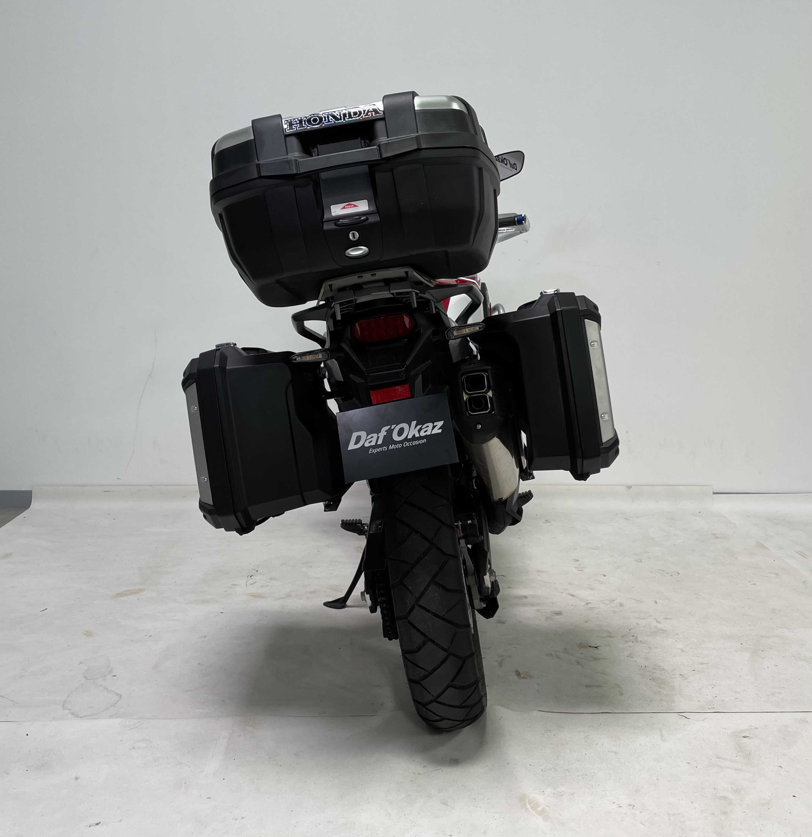 Honda CRF 1000 L Africa Twin Adventure Sports 2018 HD vue arrière