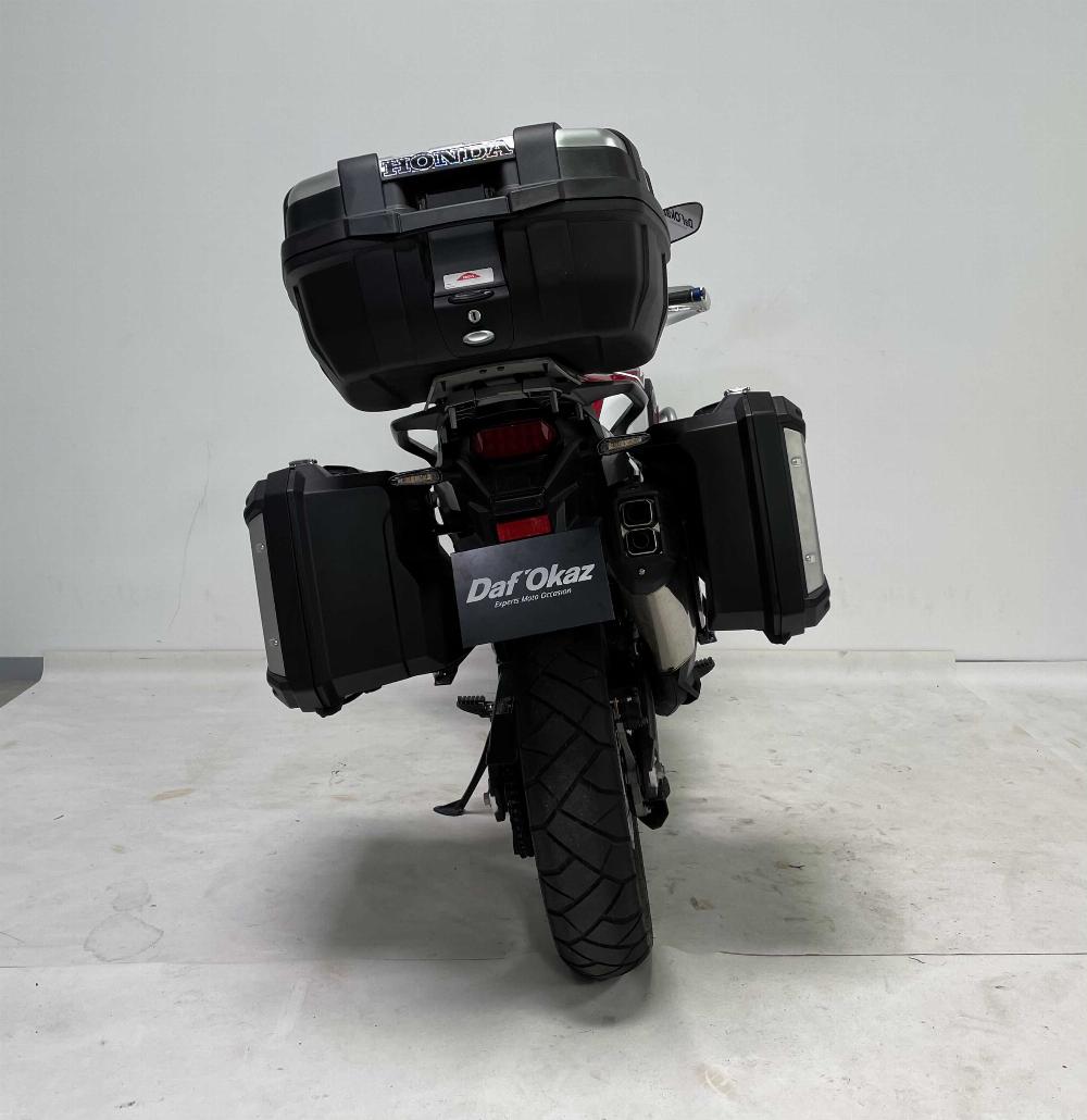 Honda CRF 1000 L Africa Twin Adventure Sports 2018 vue arrière