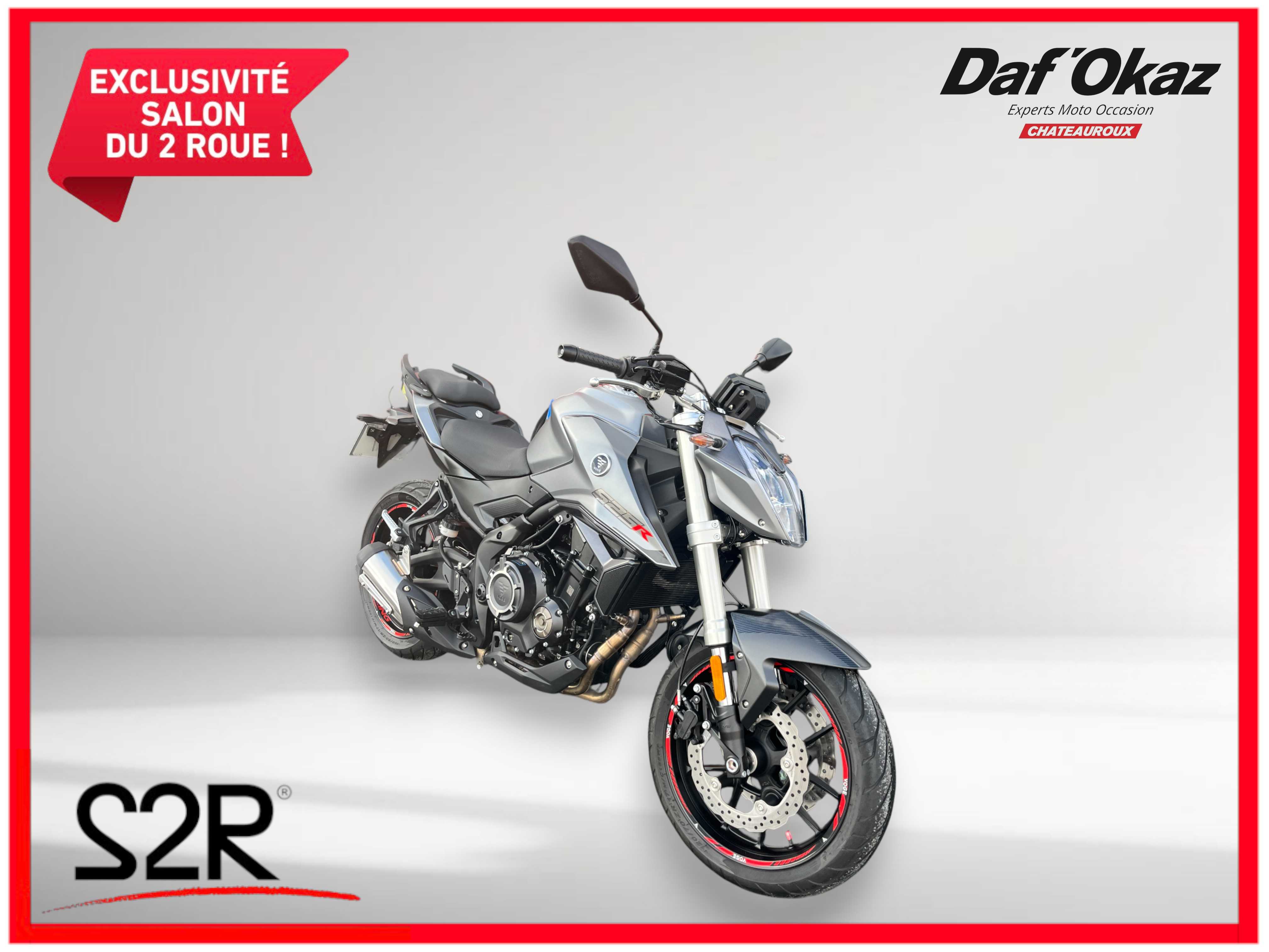 Voge 525R NAKED 2024 HD vue 3/4 droite