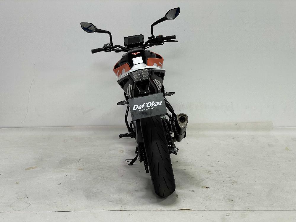 KTM 125 Duke 2019 vue arrière