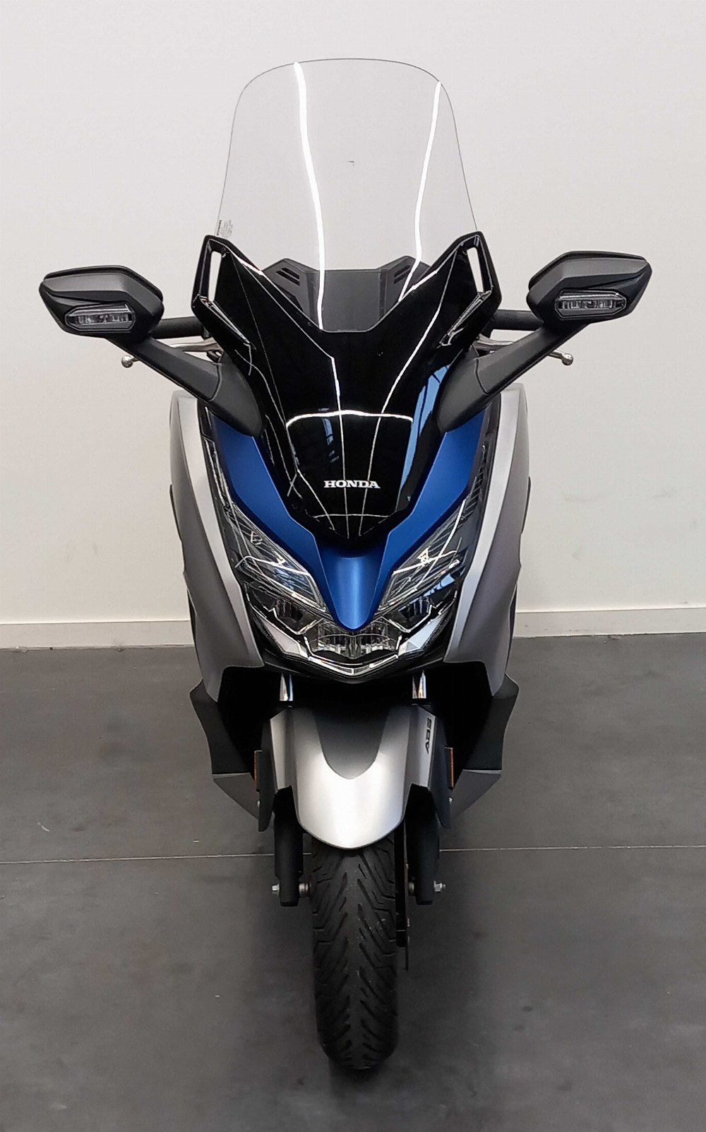 Honda NSS 125 Forza ABS 2020 vue avant