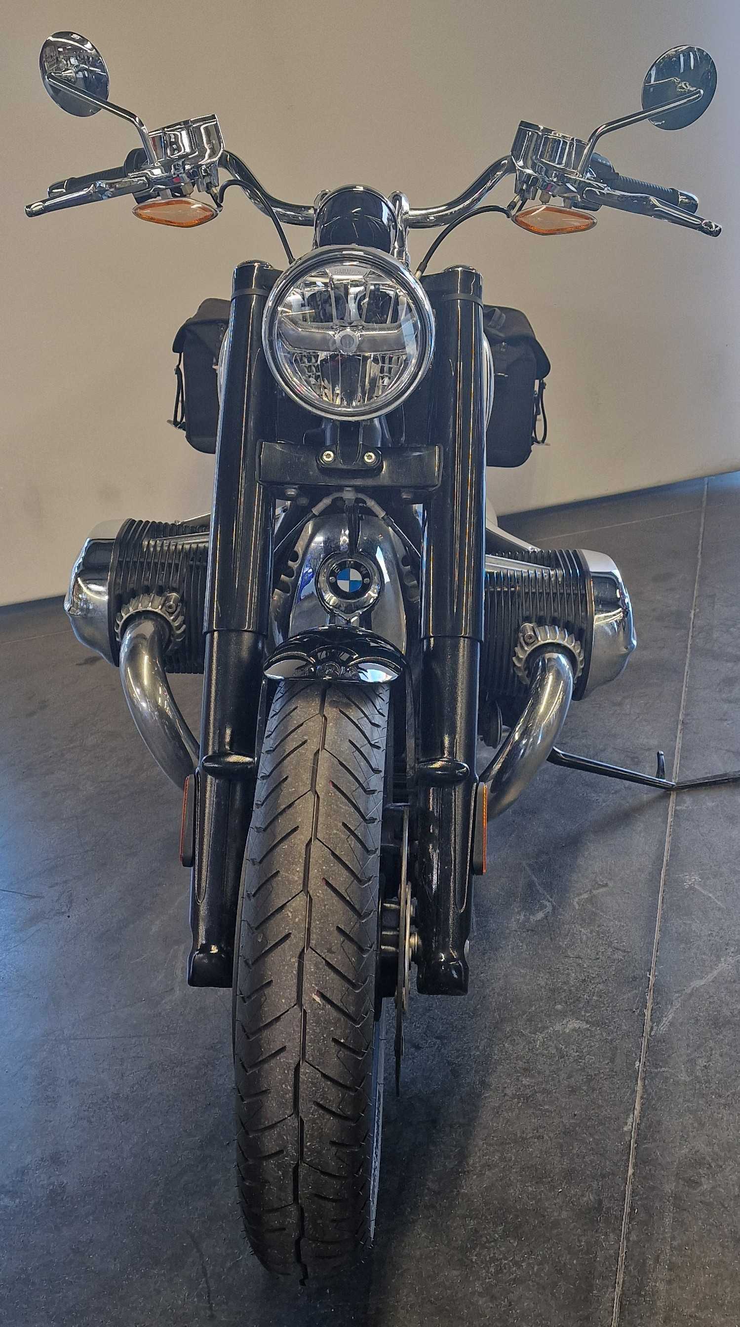 BMW 1800 R18 2020 HD vue avant