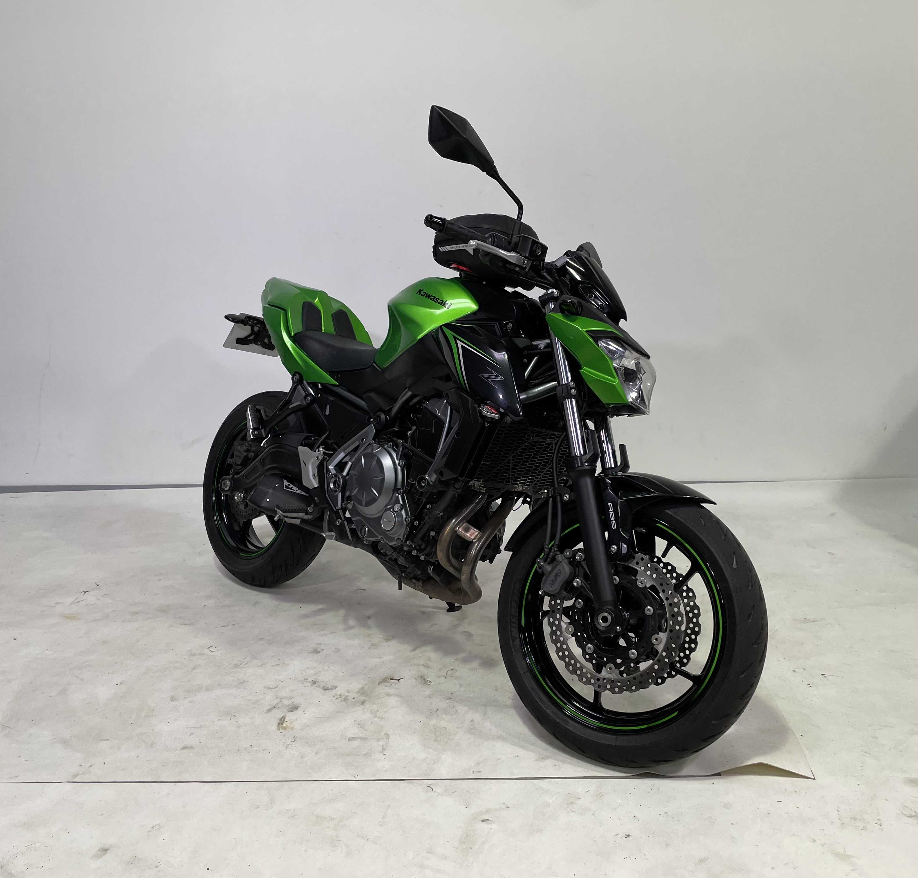 Kawasaki Z 650 2019 HD vue 3/4 droite