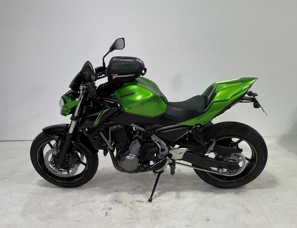 Kawasaki Z 650 2019 vue gauche