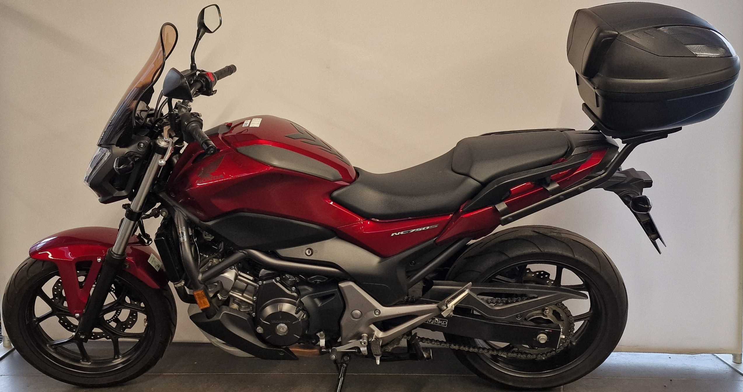 Honda NC 750 S 2019 HD vue gauche