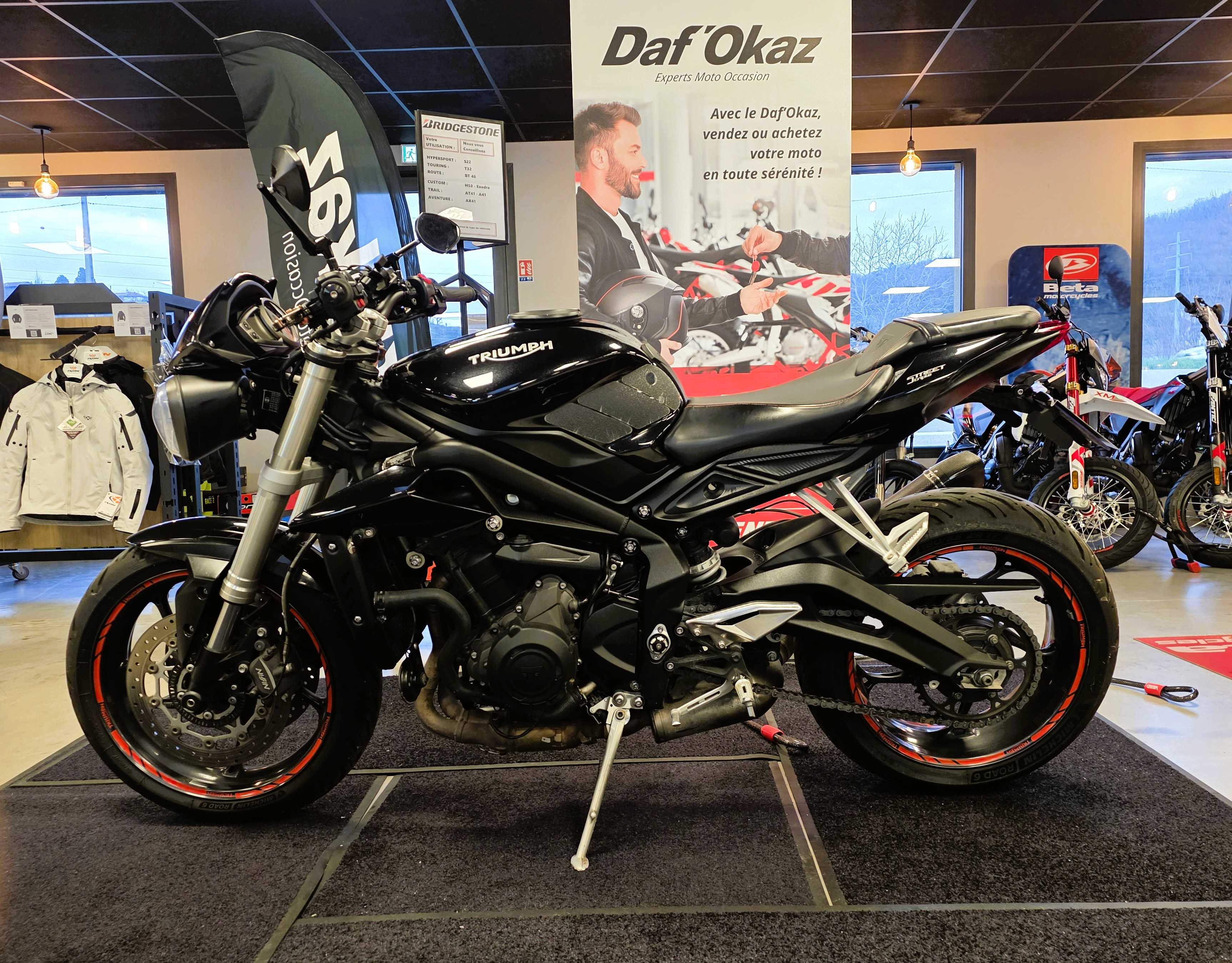 Triumph 660 Street Triple S (A2) 2018 HD vue gauche
