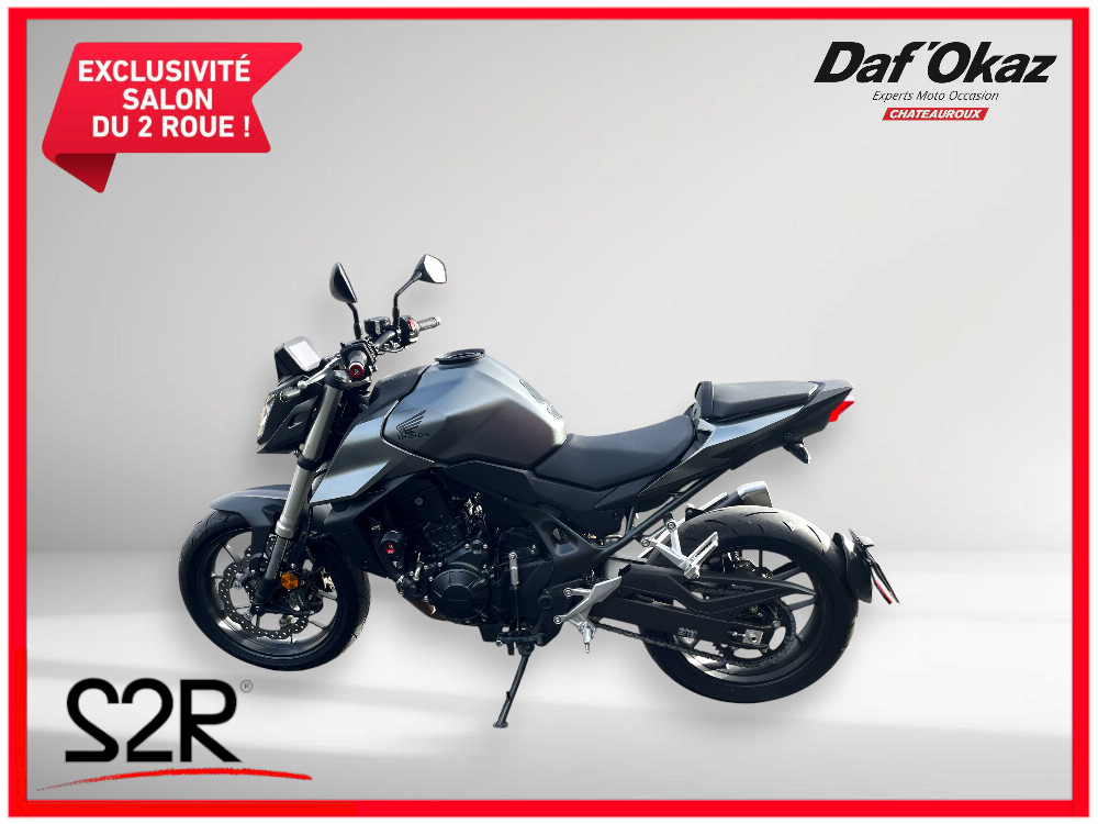 Honda CB 750 F Hornet 2023 vue arrière