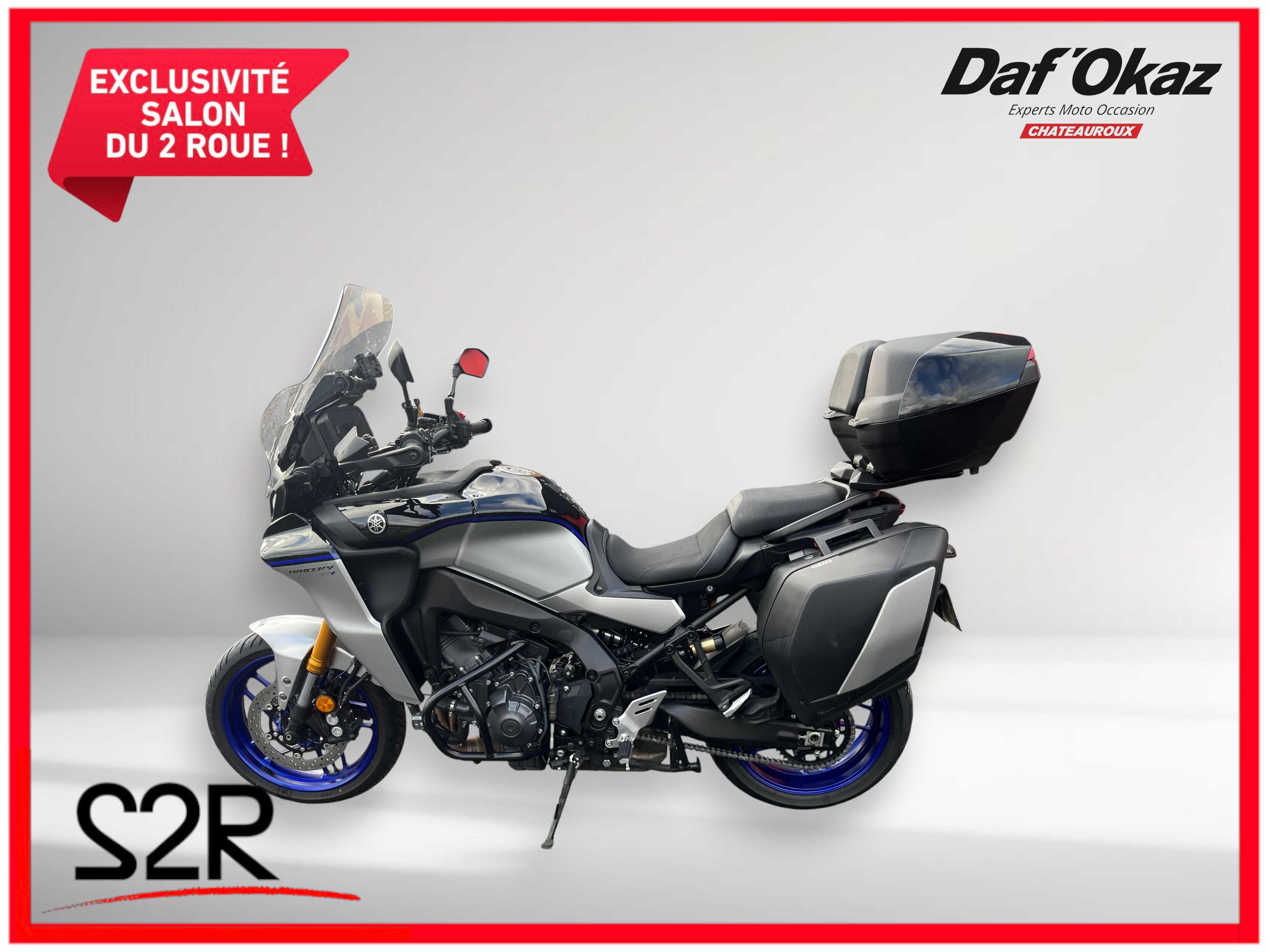 Yamaha TRACER 9 GT + 2024 HD vue arrière