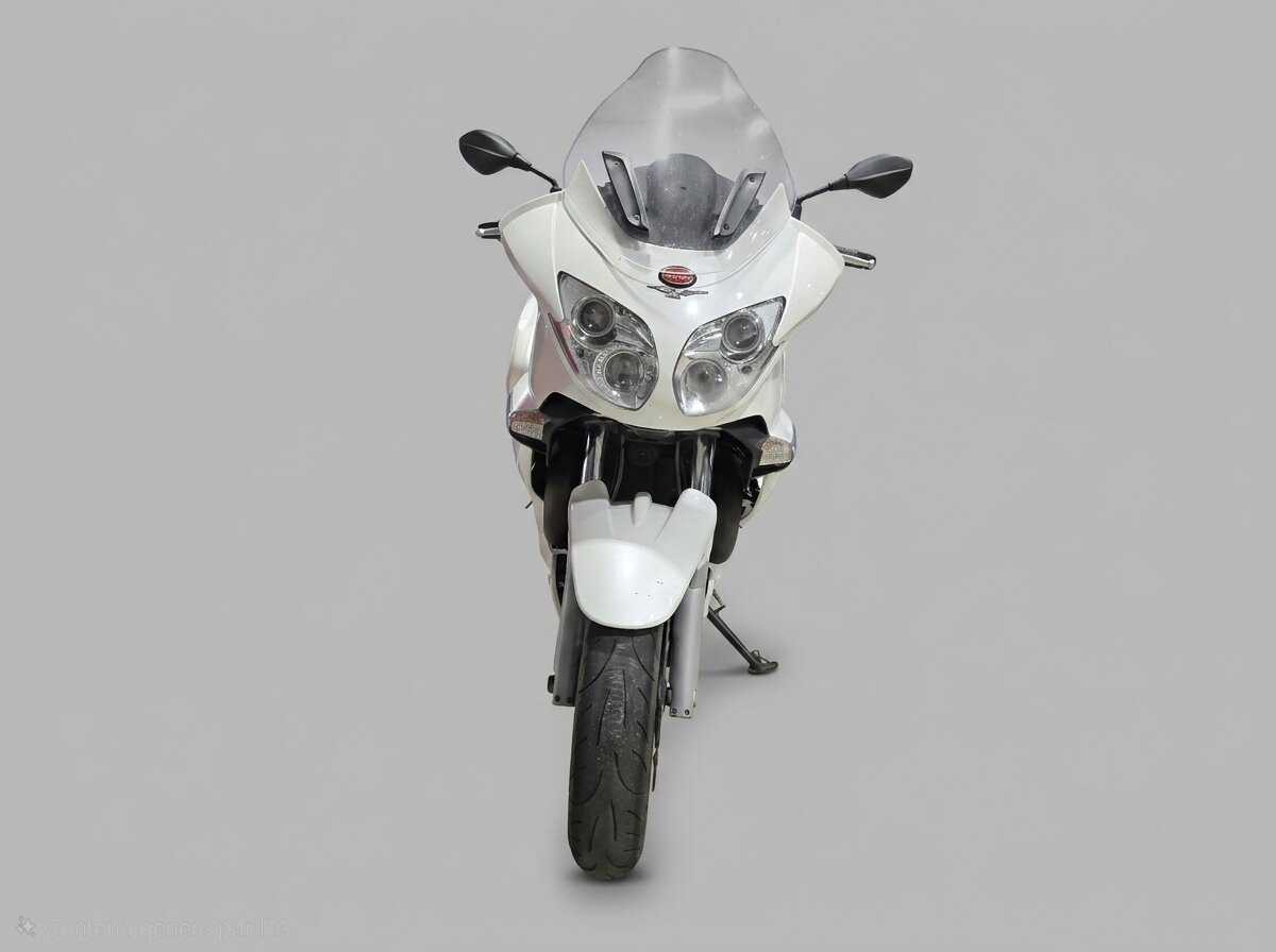 Moto Guzzi NORGE GT 2014 HD vue avant