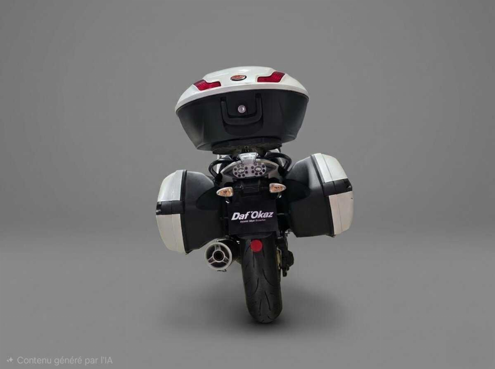 Moto Guzzi NORGE GT 2014 vue arrière