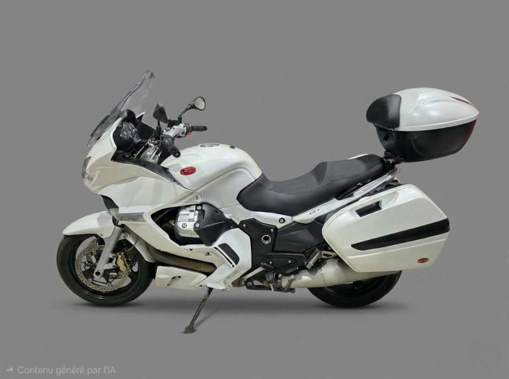 Moto Guzzi NORGE GT 2014 vue gauche