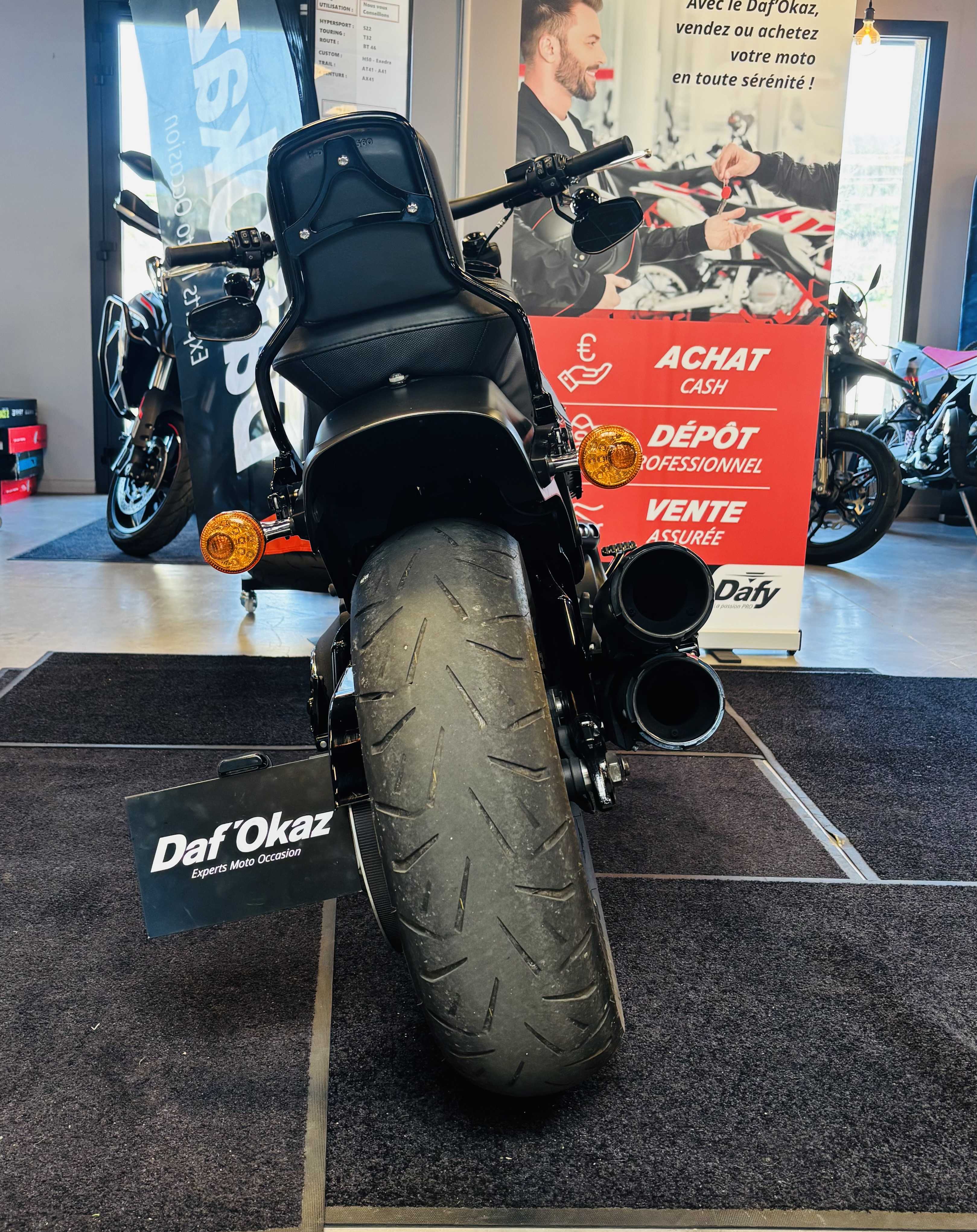 Harley-Davidson FXBBS 1868 ABS FXBBS Softail Street Bob 114 A 2021 HD vue arrière