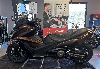 Aperçu Kymco ak 550 2018 vue 3/4 droite