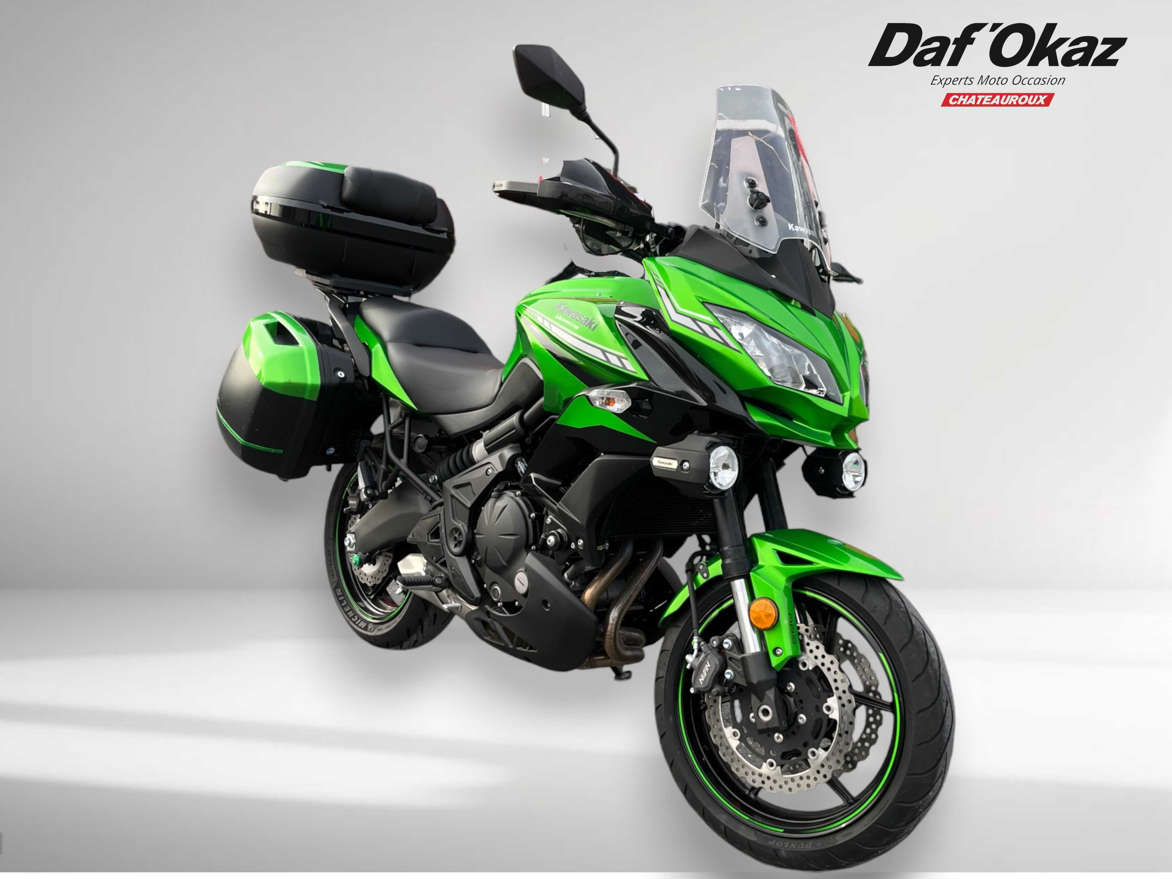 Kawasaki KLE 650 Versys Grand Tourer 2019 HD vue 3/4 droite