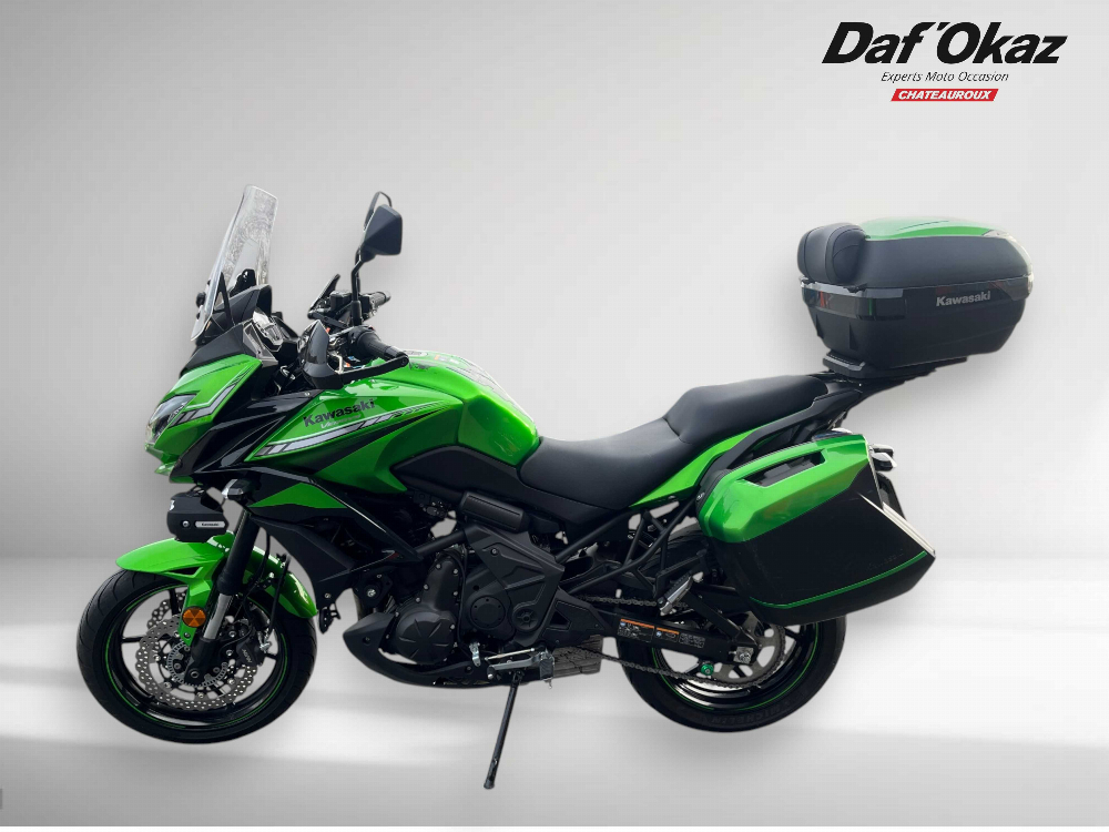 Kawasaki KLE 650 Versys Grand Tourer 2019 vue arrière