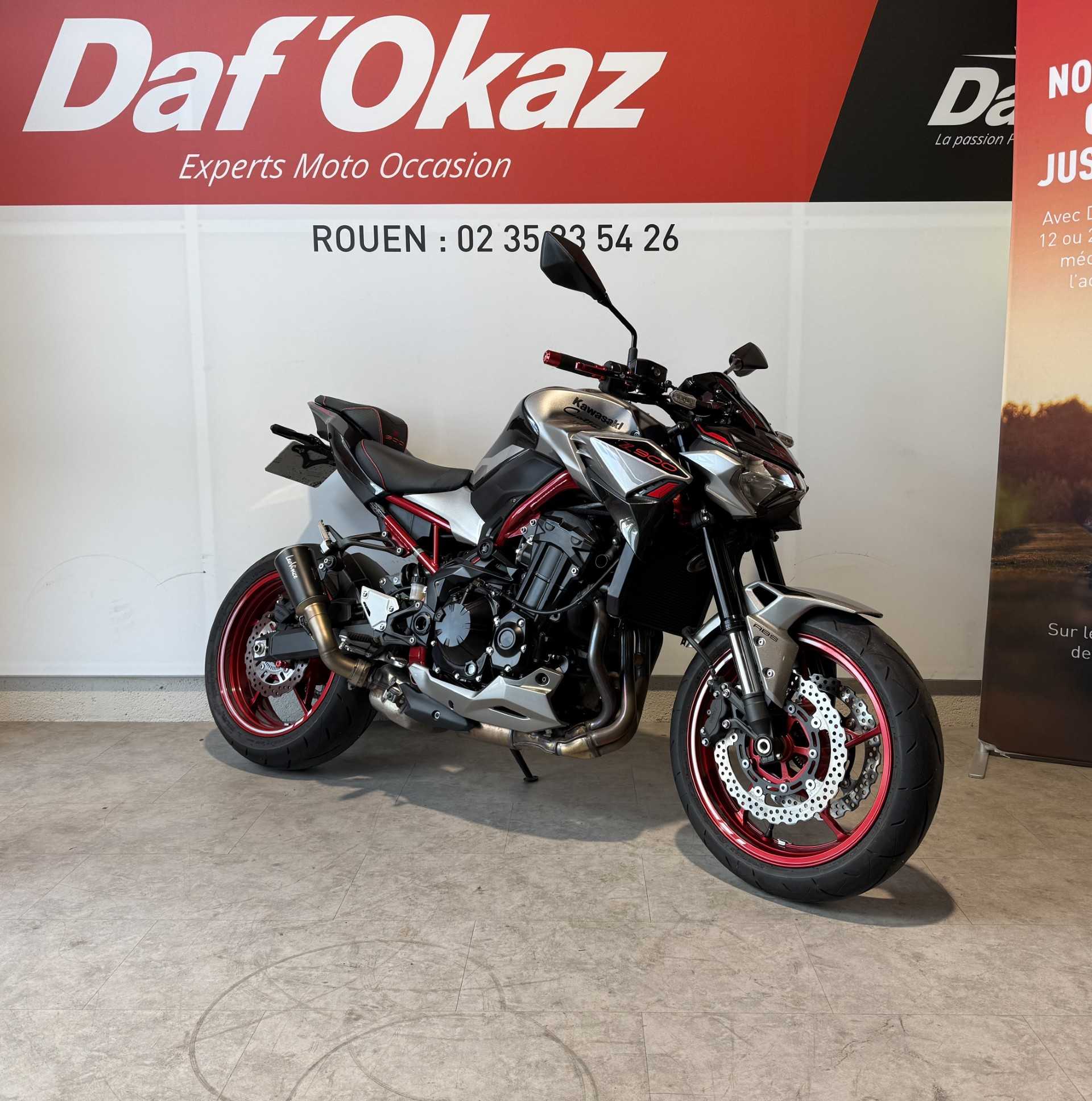 Kawasaki Z 900 2022 HD vue 3/4 droite