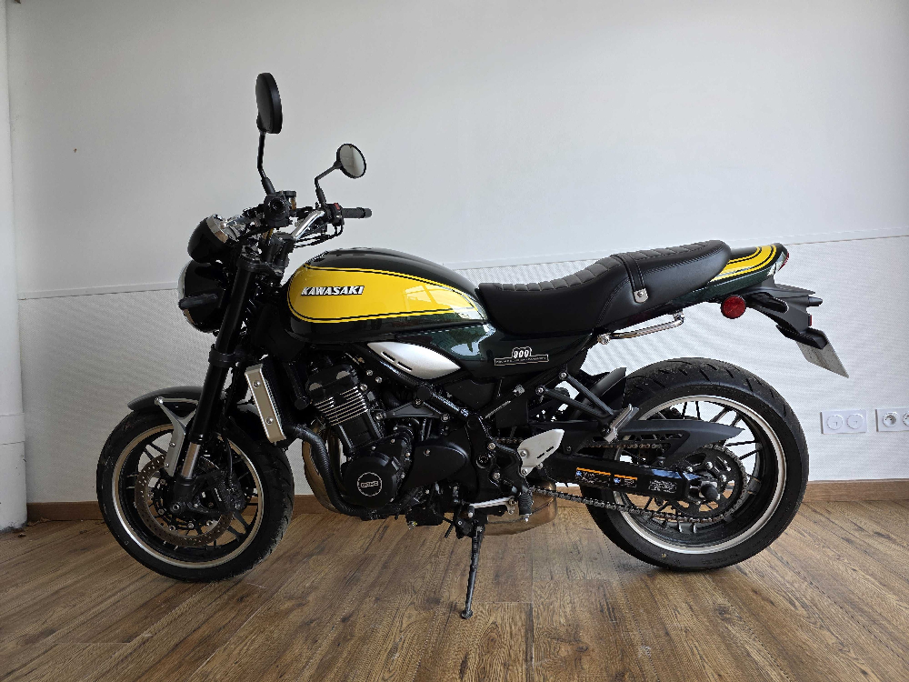 Kawasaki Z 900 RS SE 2023 vue gauche