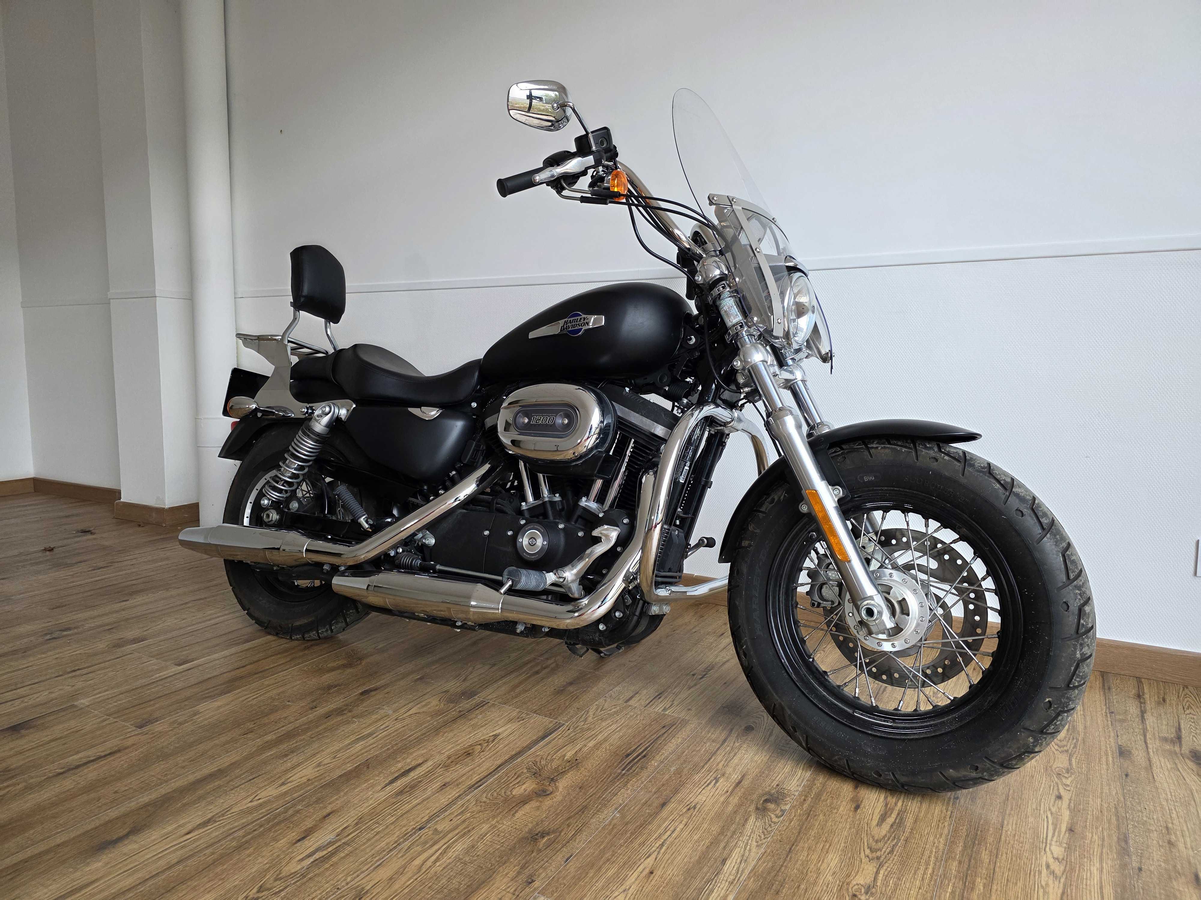 Harley-Davidson XL 1200 CB ABS XL Sportster Custom LE B CB A 2017 HD vue 3/4 droite