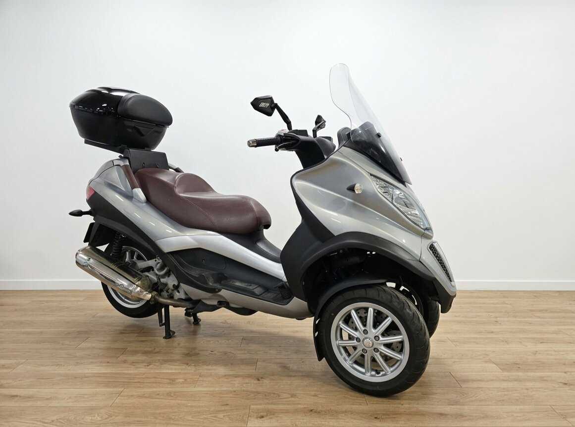 Piaggio MP3 500 Business 2012 HD vue 3/4 droite