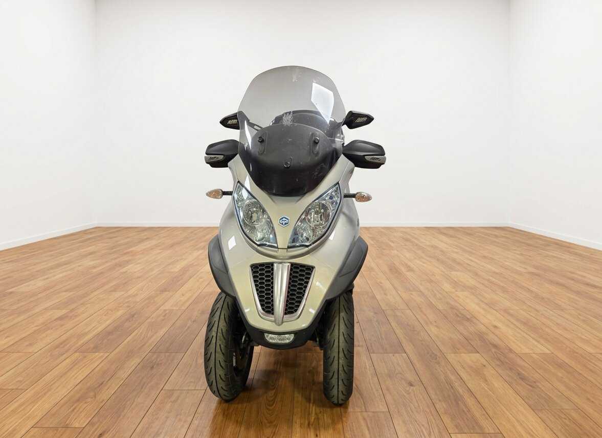 Piaggio MP3 500 Business 2012 HD vue avant