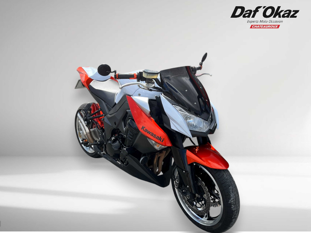 Kawasaki Z 1000 2010 vue 3/4 droite