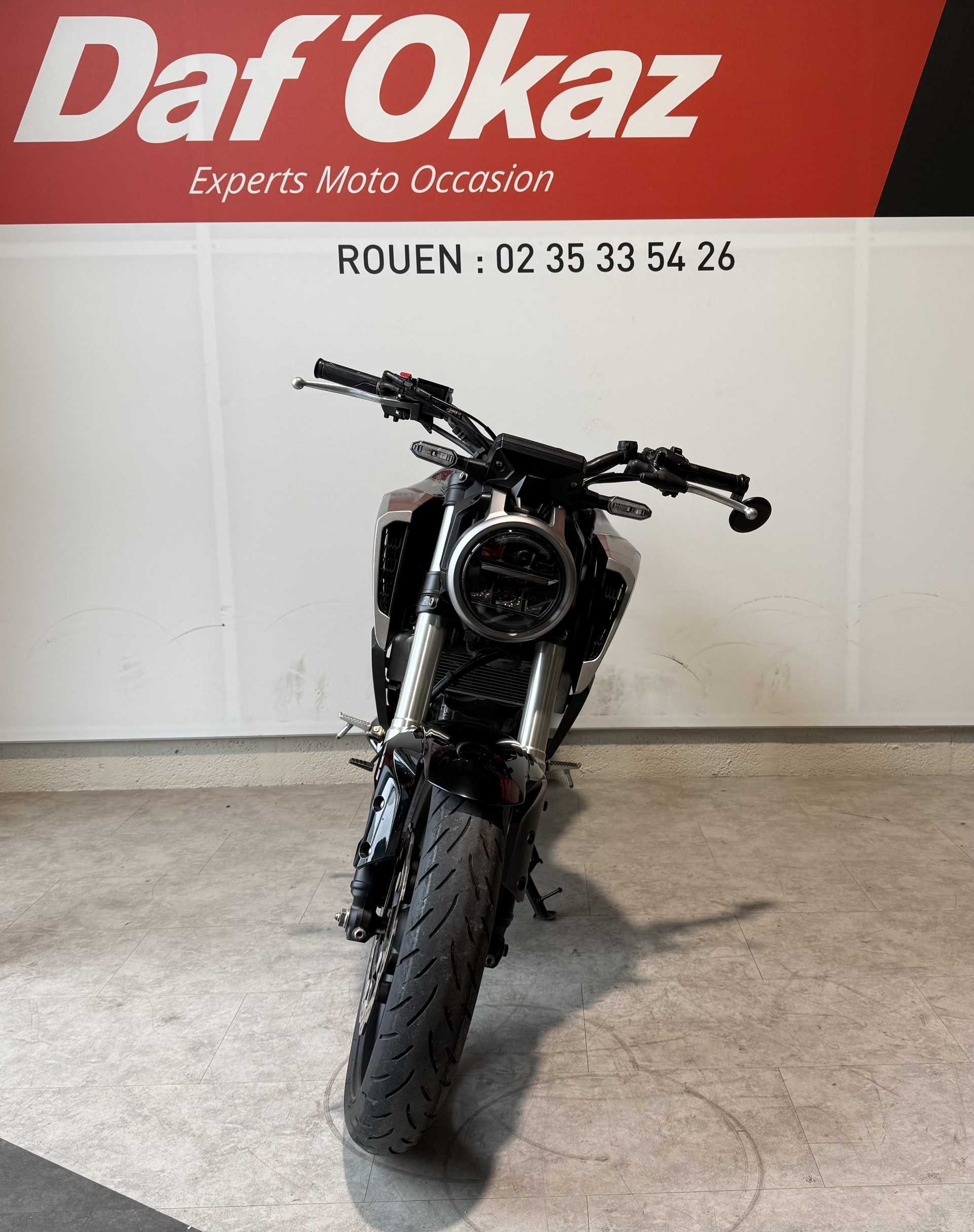 Honda CB 125 R 2018 HD vue avant