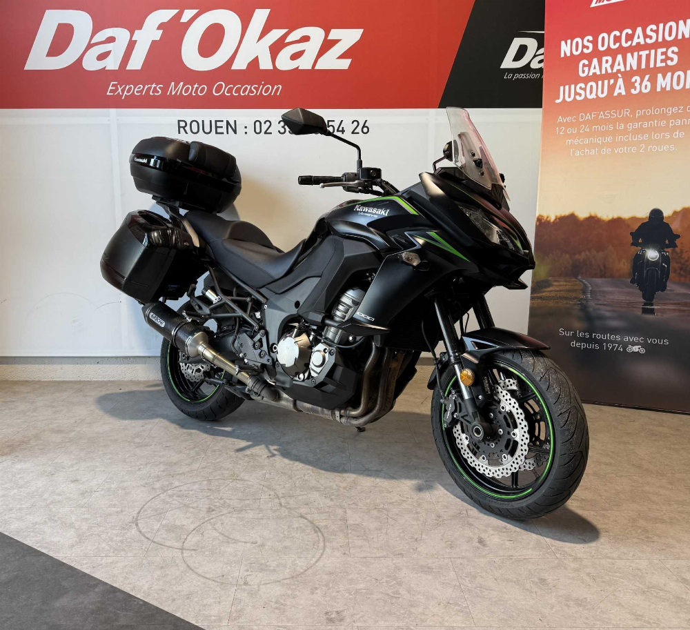 Kawasaki KLZ 1000 Versys 2016 vue 3/4 droite