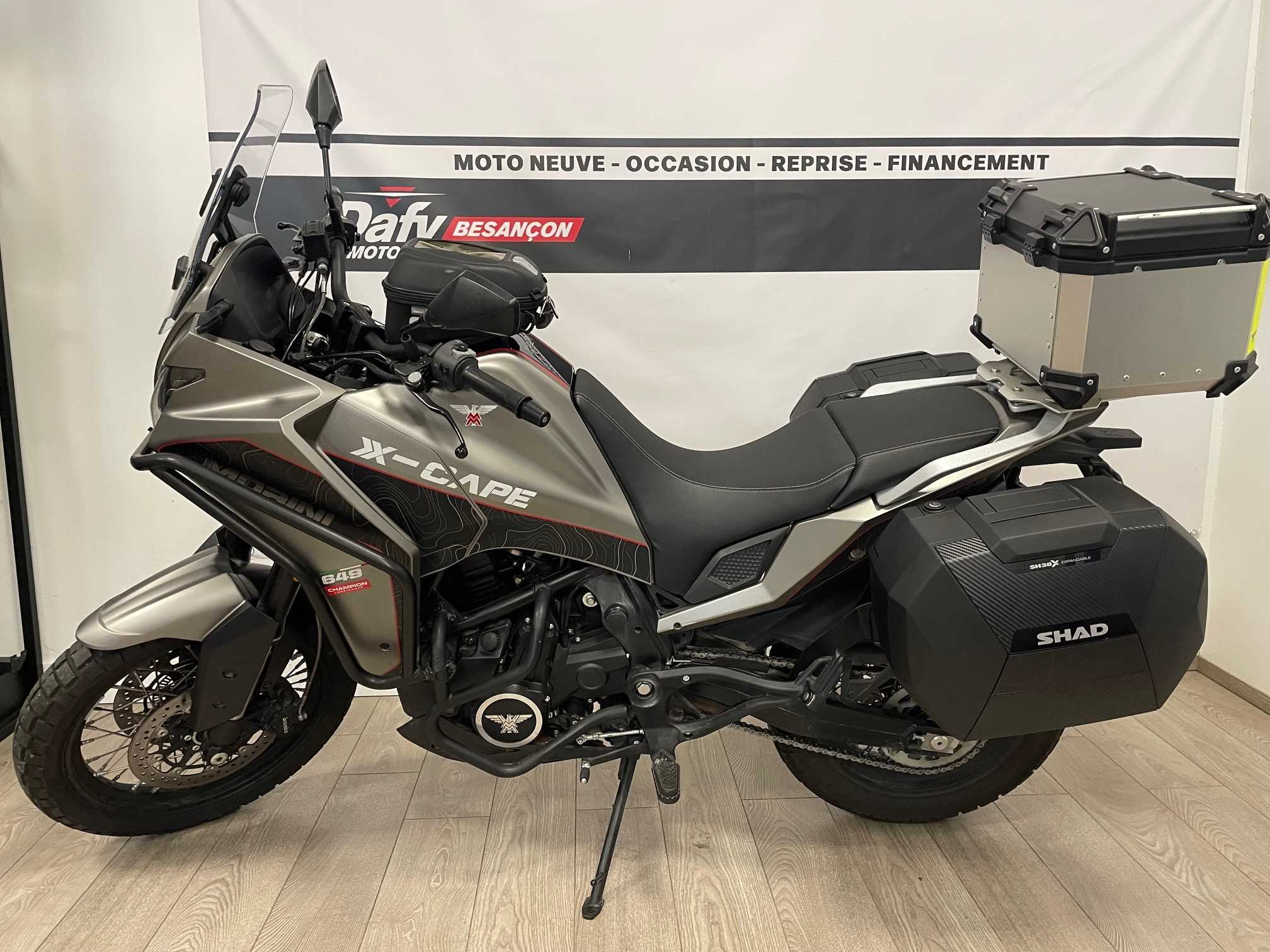 Moto Morini X-CAPE 650 2023 HD vue gauche