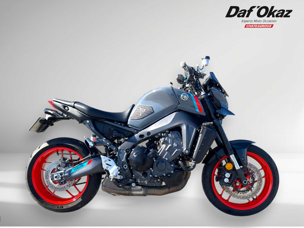Yamaha MT-09 900 2021 vue avant