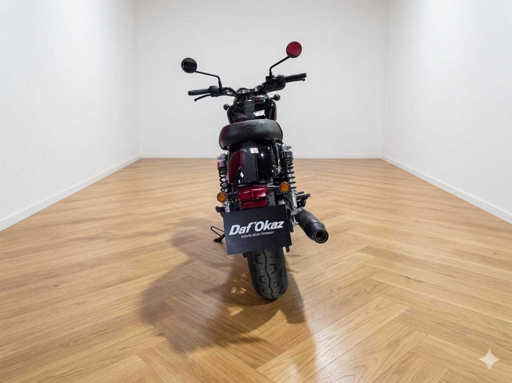 BSA goldstar 2024 vue arrière