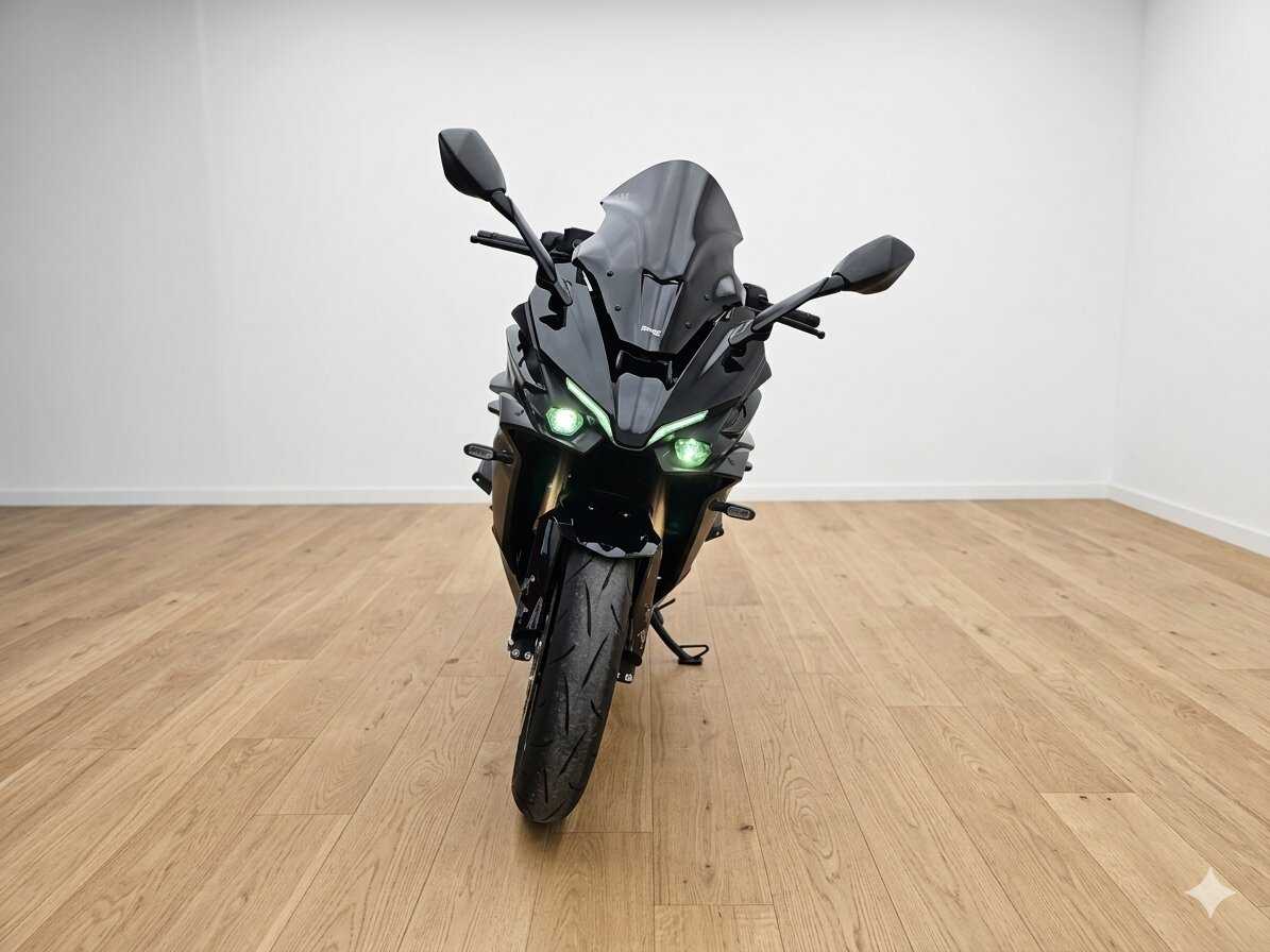 Suzuki GSX-S 1000 GT 2022 HD vue avant